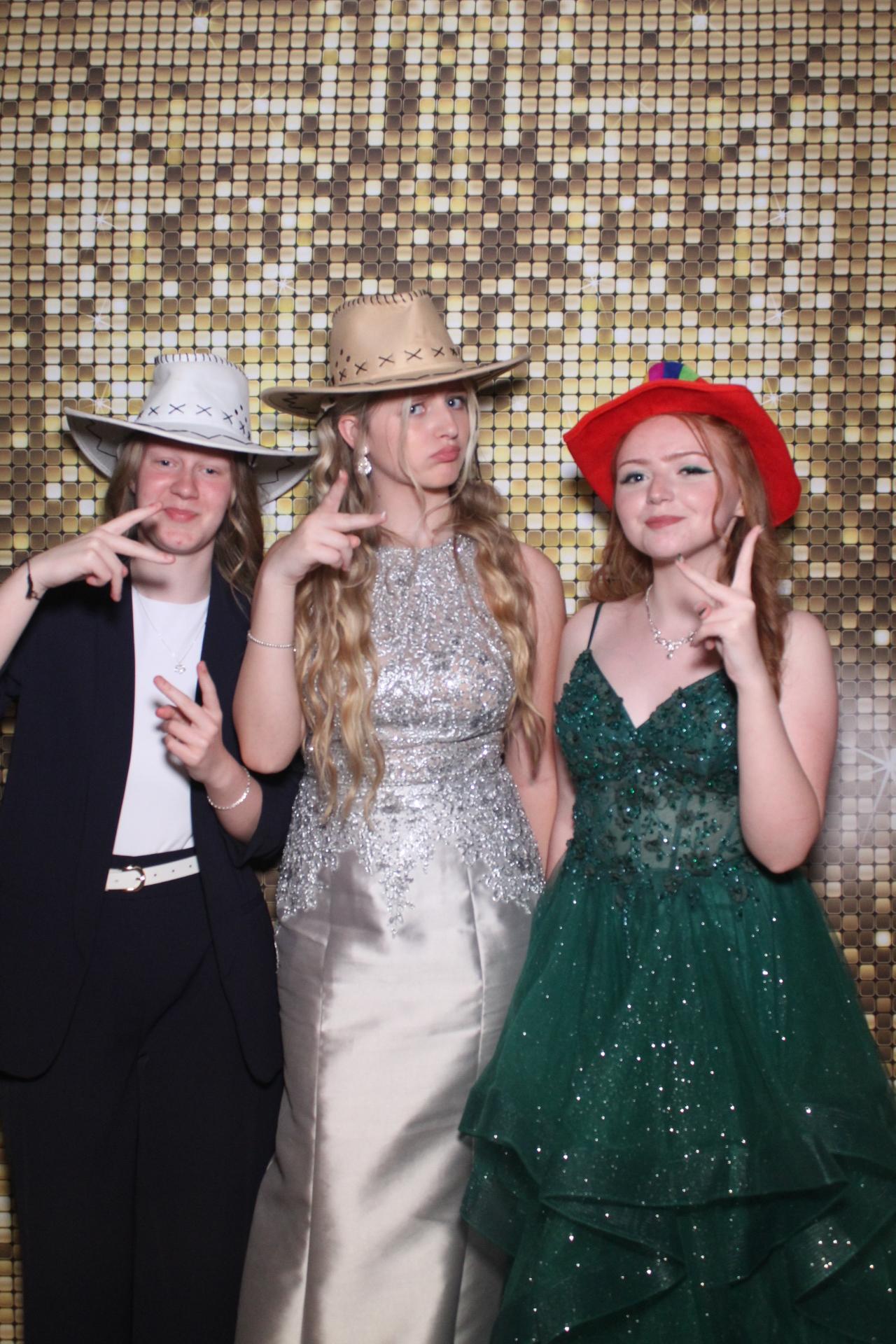 Baysgarth Prom 2025  | View more photos from the event at gallery.magicimages.uk/u/MagicImages/Baysgarth-Prom-2025