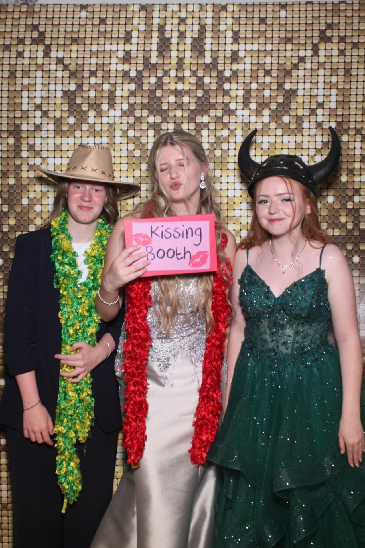 Baysgarth Prom 2025  | View more photos from the event at gallery.magicimages.uk/u/MagicImages/Baysgarth-Prom-2025