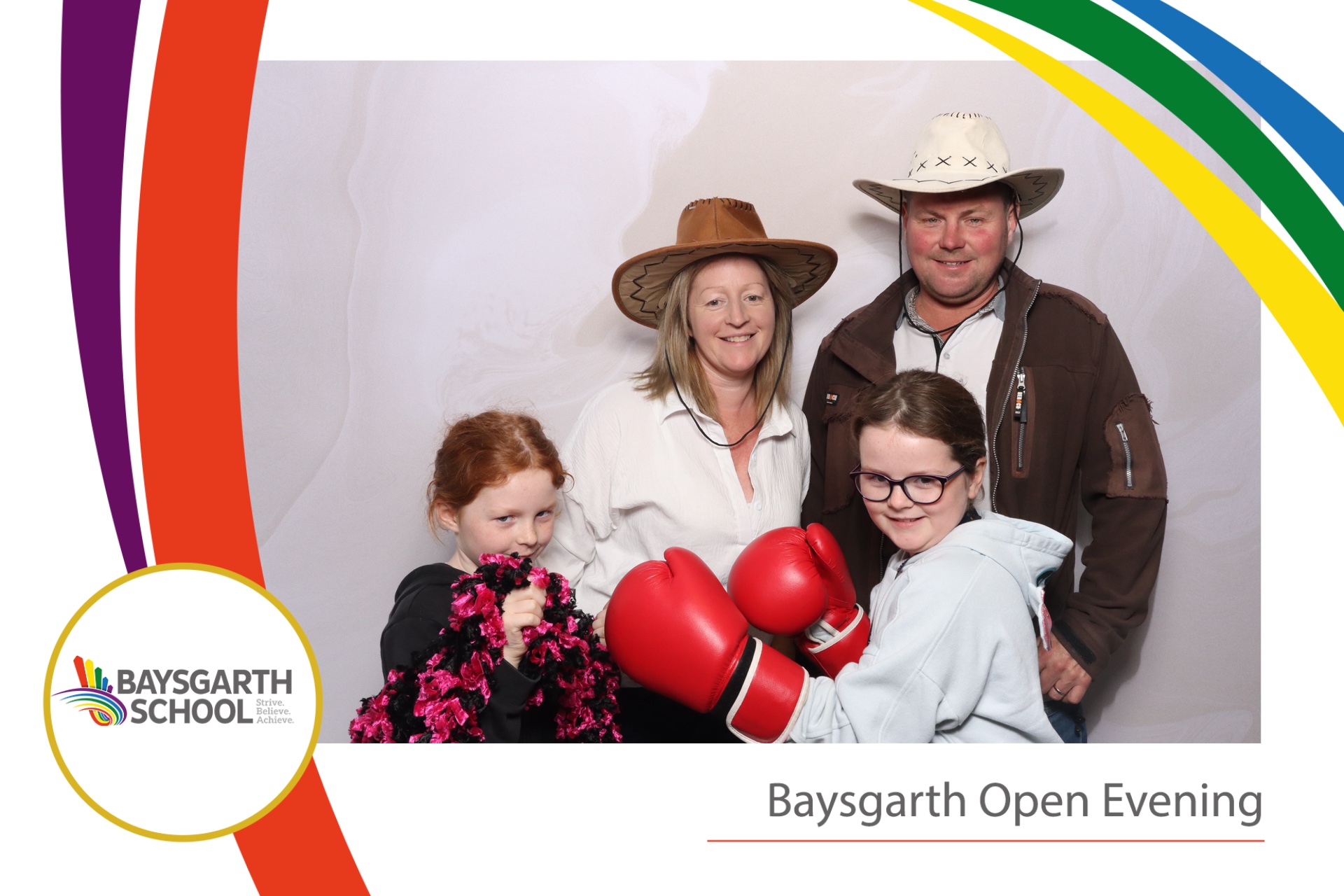 Baysgarths  open evening  | View more photos from the event at gallery.magicimages.uk/u/MagicImages/Baysgarths-open-evening