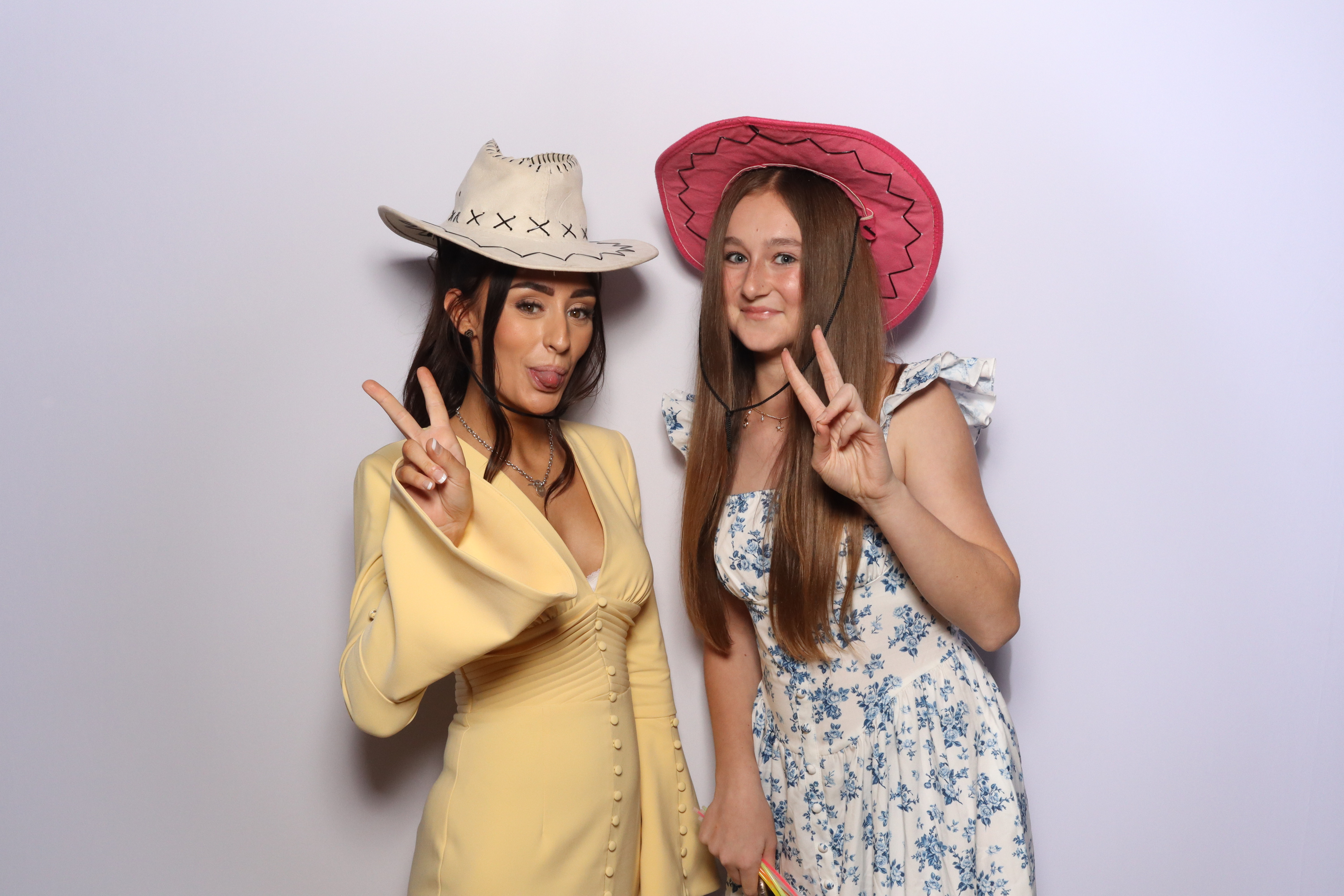 Charlie & Zac  | View more photos from the event at gallery.magicimages.uk/u/MagicImages/Charlie-Zac