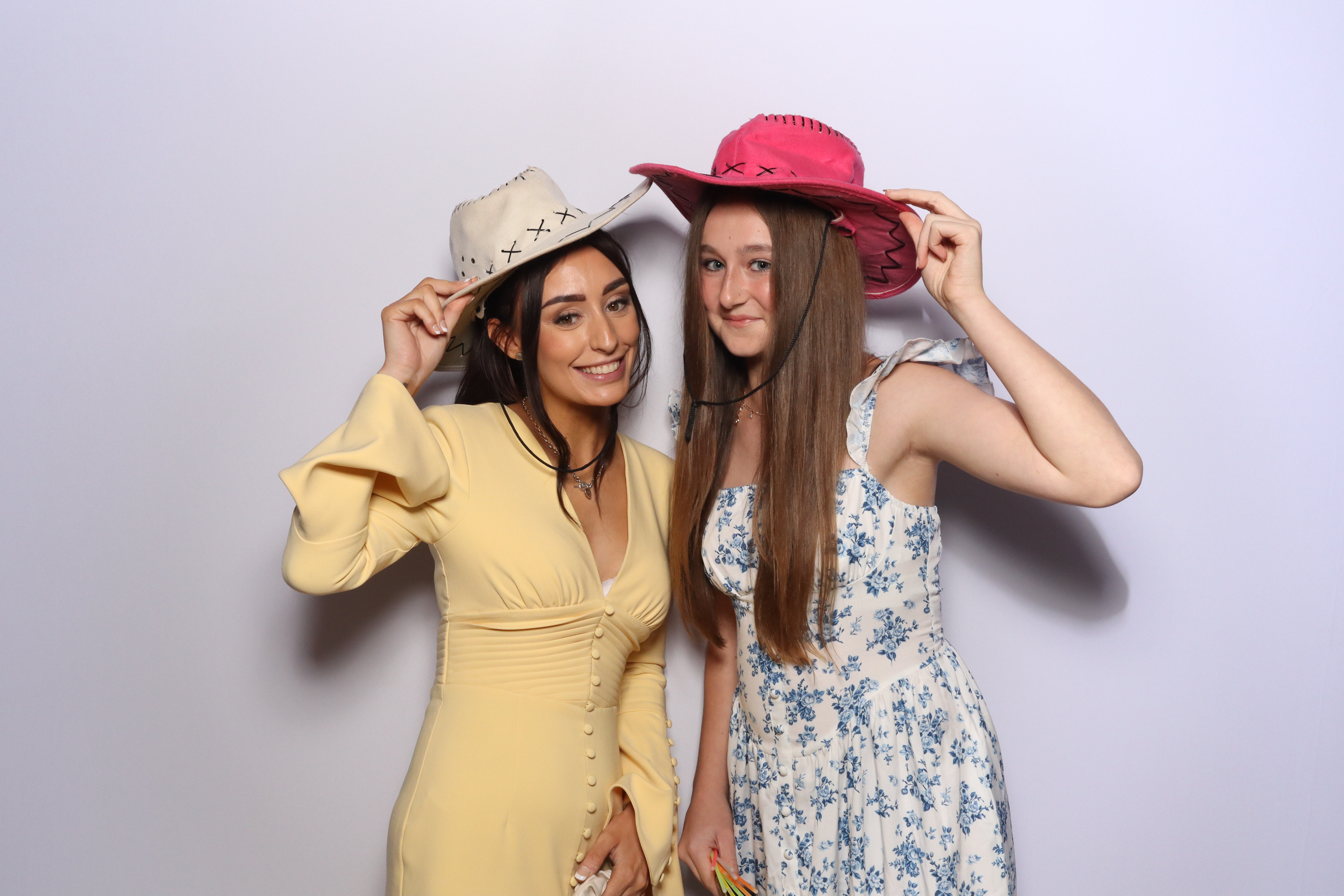 Charlie & Zac  | View more photos from the event at gallery.magicimages.uk/u/MagicImages/Charlie-Zac