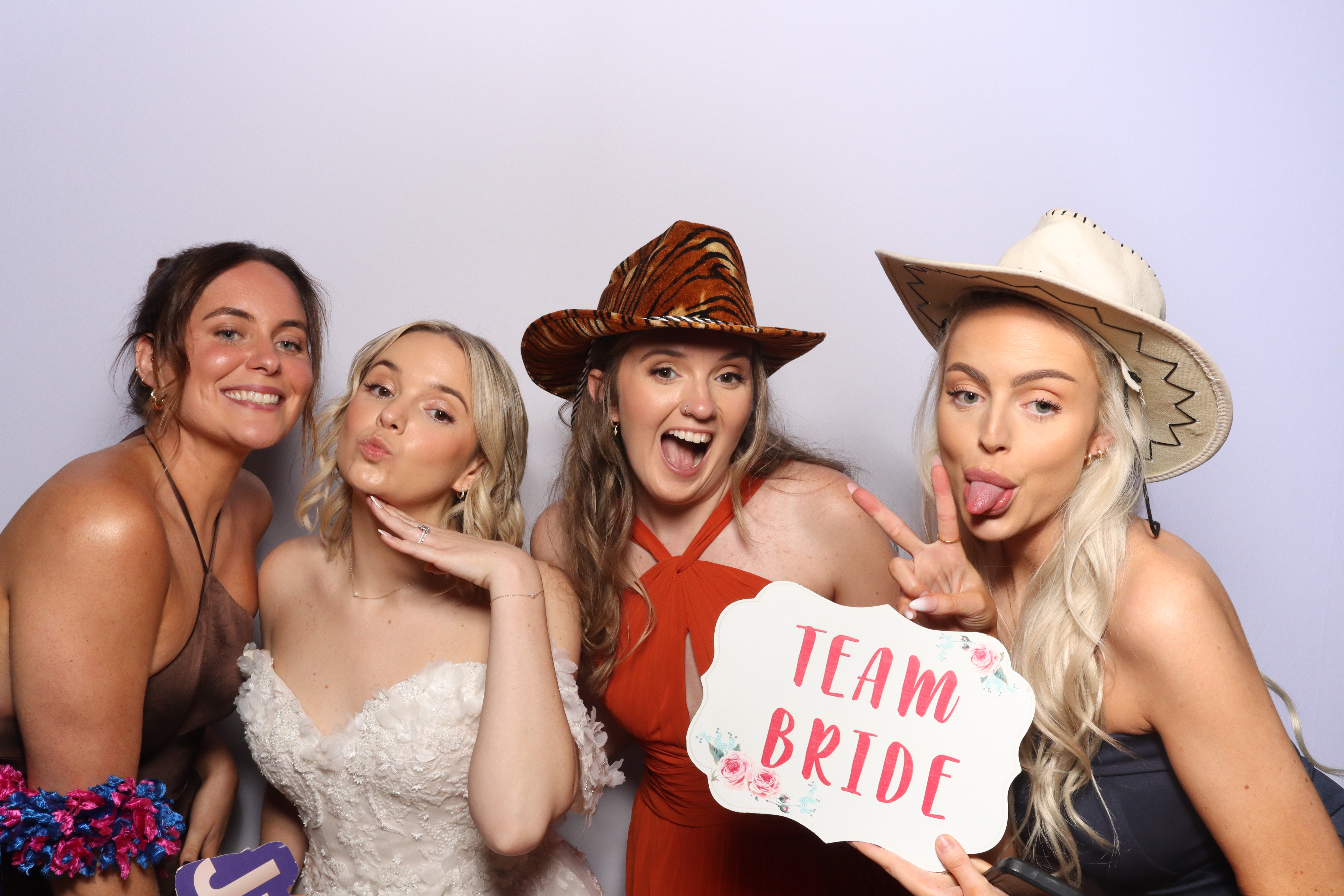 Charlie & Zac  | View more photos from the event at gallery.magicimages.uk/u/MagicImages/Charlie-Zac