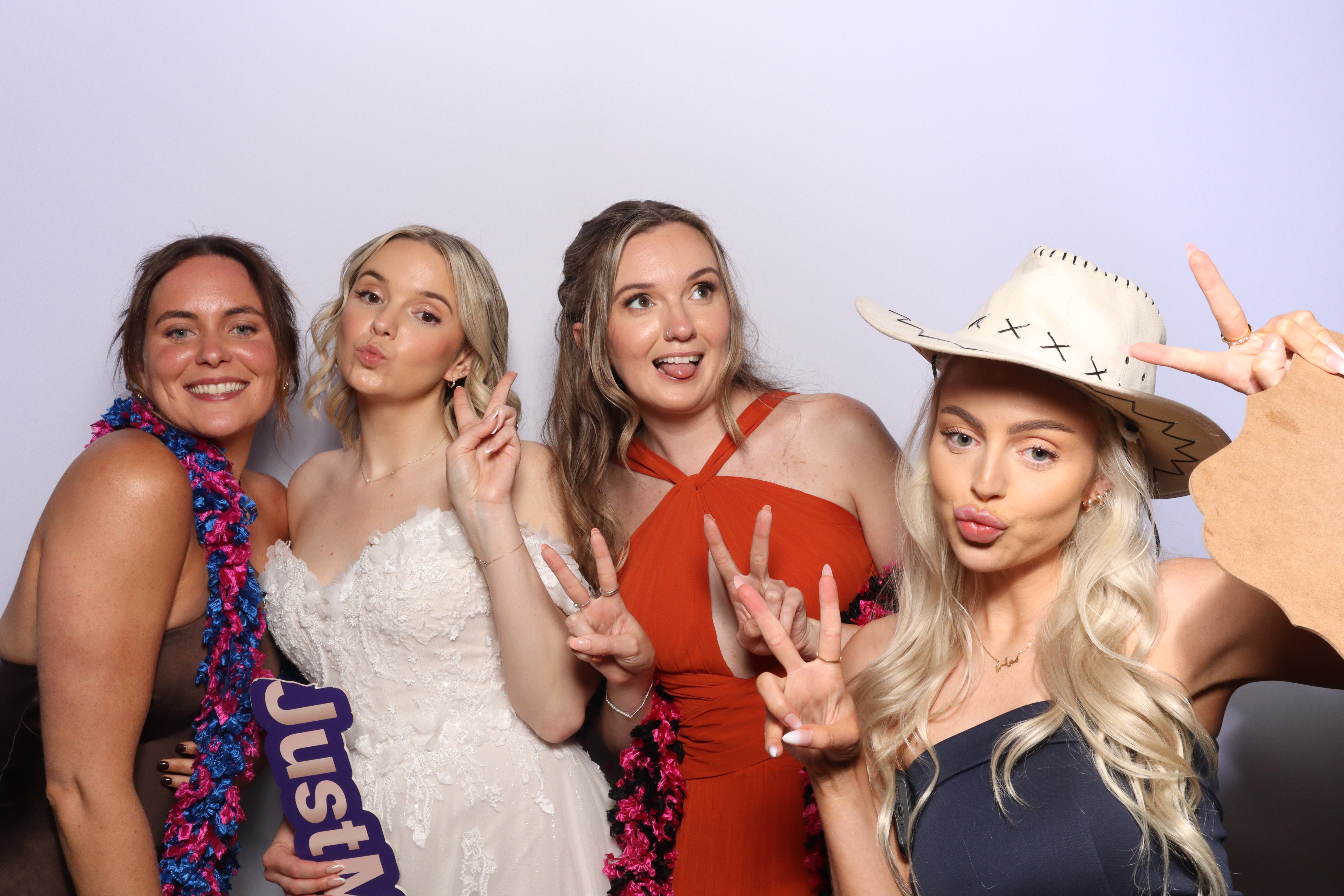 Charlie & Zac  | View more photos from the event at gallery.magicimages.uk/u/MagicImages/Charlie-Zac