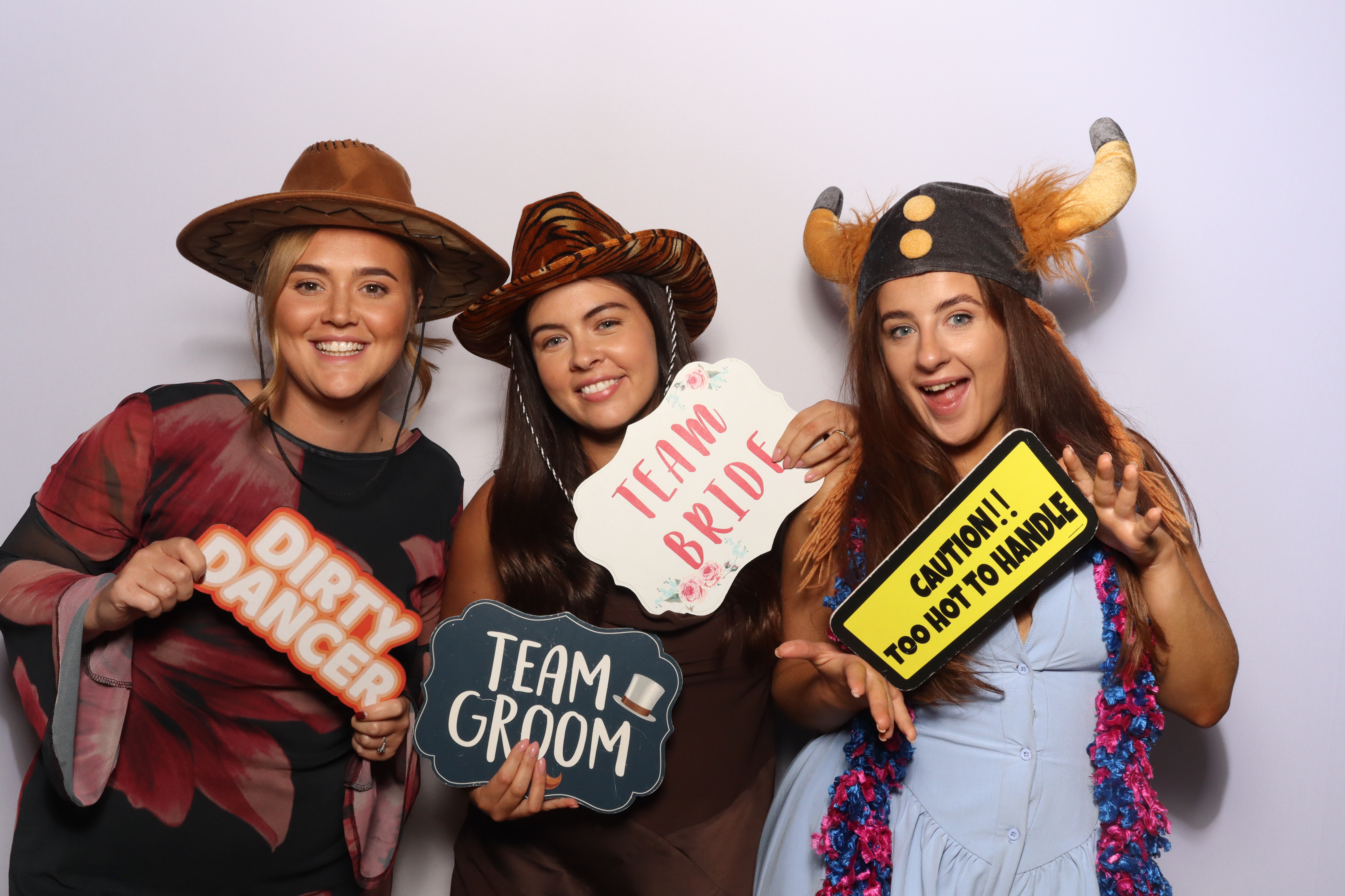 Charlie & Zac  | View more photos from the event at gallery.magicimages.uk/u/MagicImages/Charlie-Zac