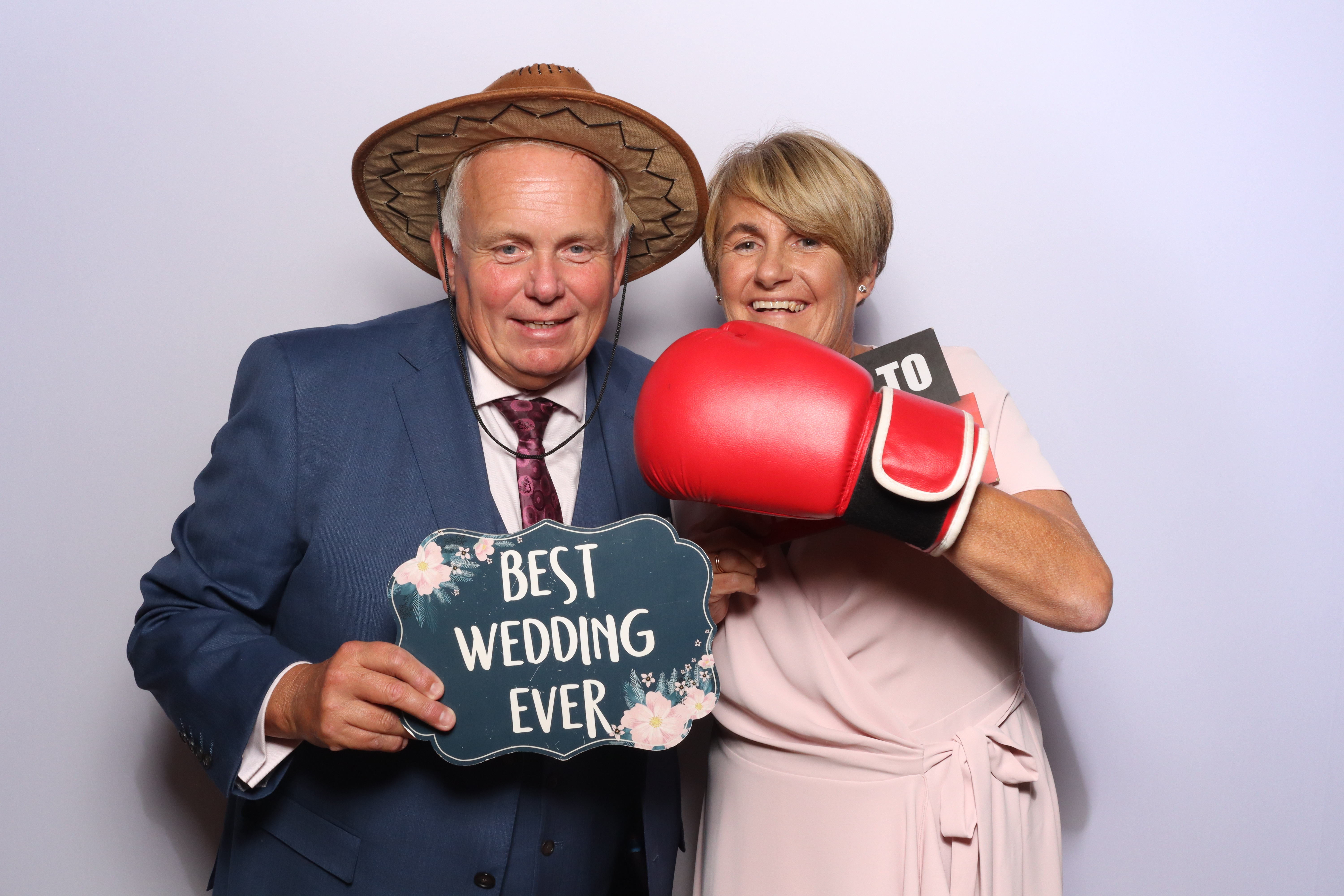 Charlie & Zac  | View more photos from the event at gallery.magicimages.uk/u/MagicImages/Charlie-Zac