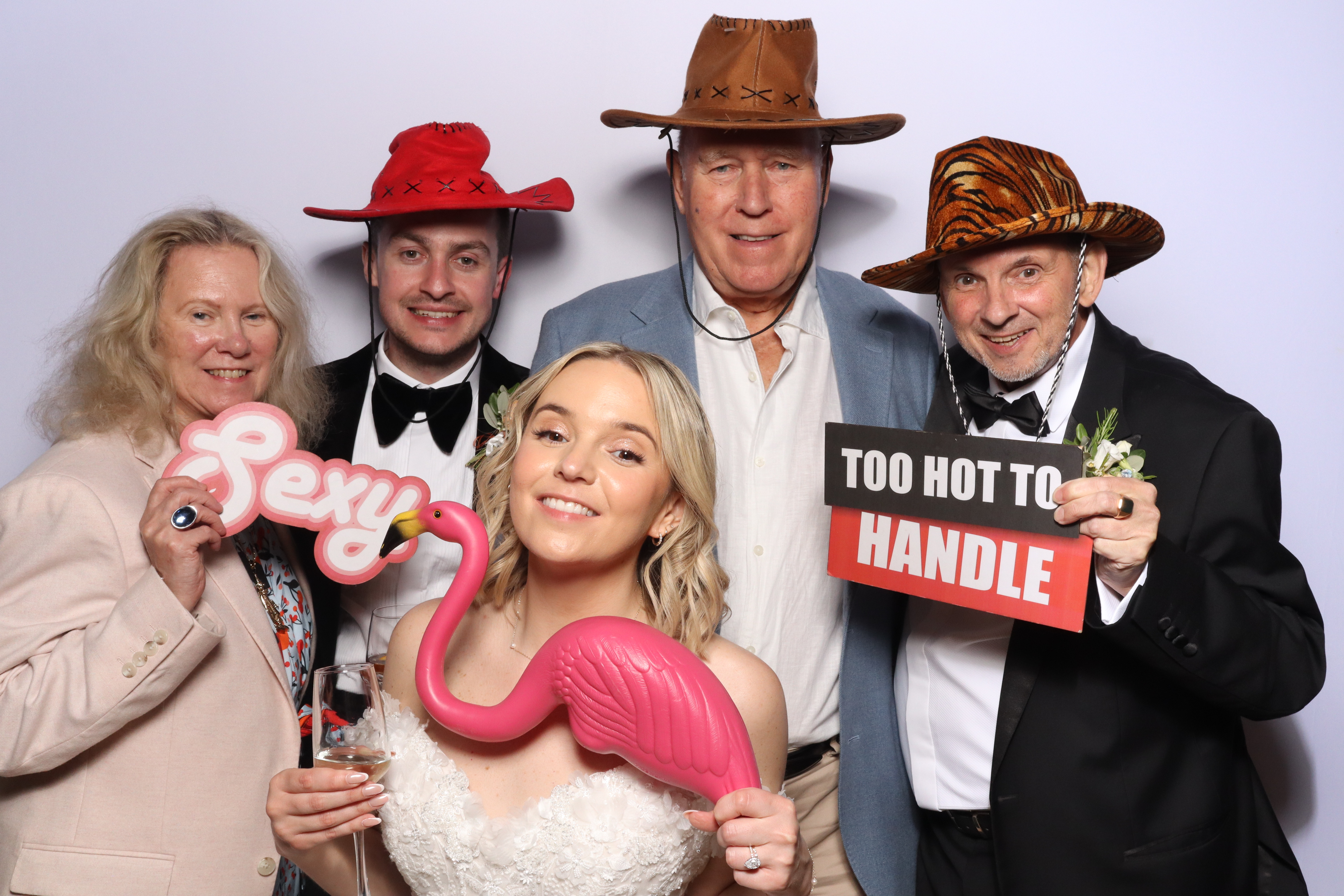 Charlie & Zac  | View more photos from the event at gallery.magicimages.uk/u/MagicImages/Charlie-Zac