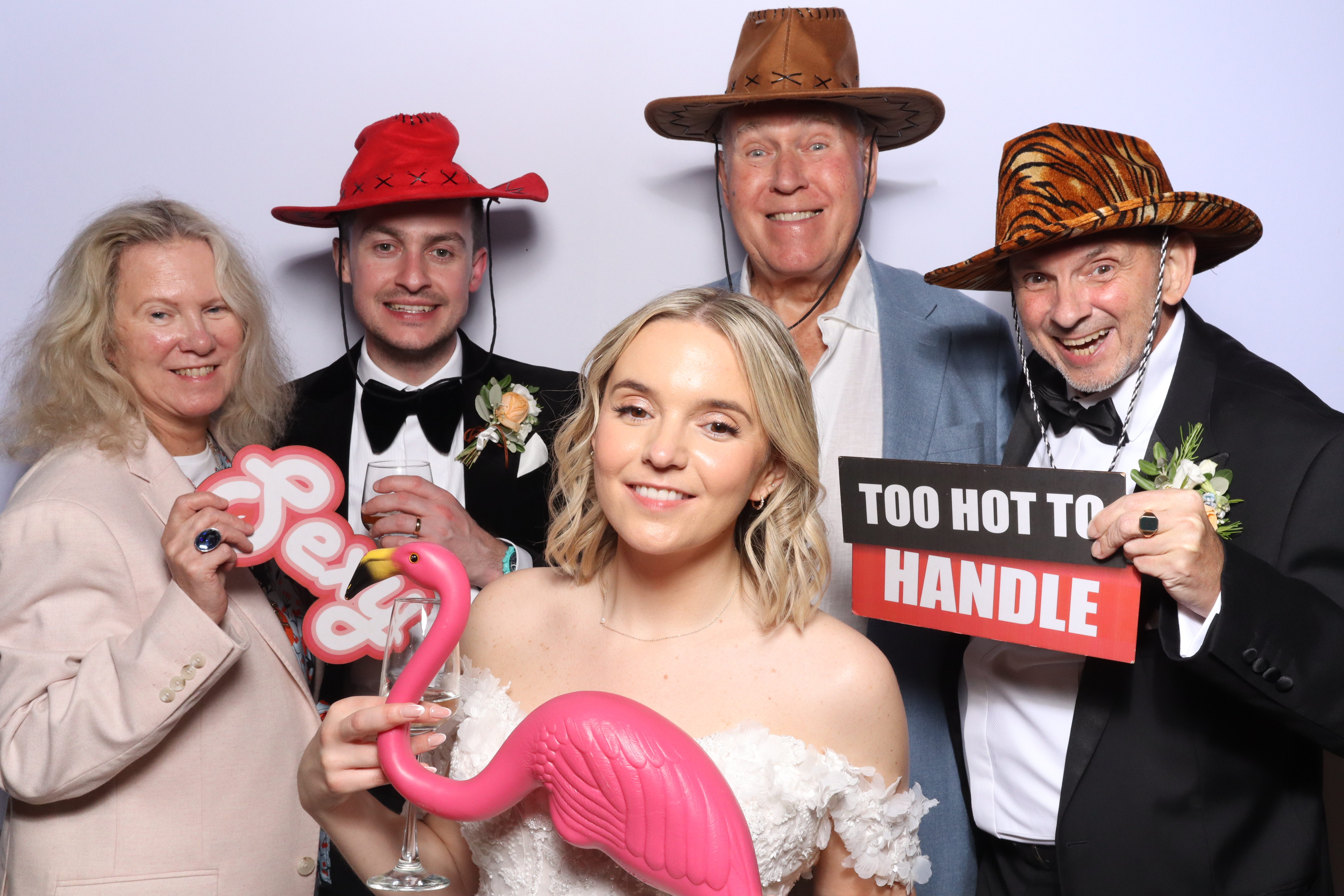 Charlie & Zac  | View more photos from the event at gallery.magicimages.uk/u/MagicImages/Charlie-Zac