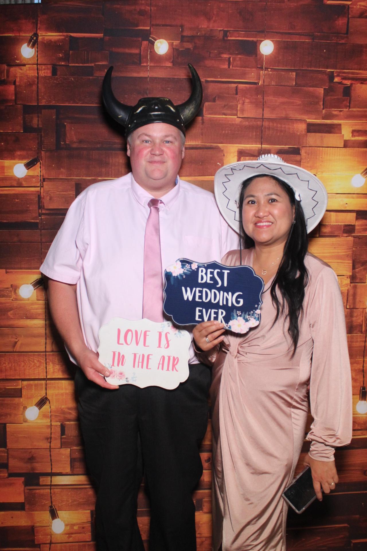 Charlotte & Daniel  | View more photos from the event at gallery.magicimages.uk/u/MagicImages/Charlotte-Daniel