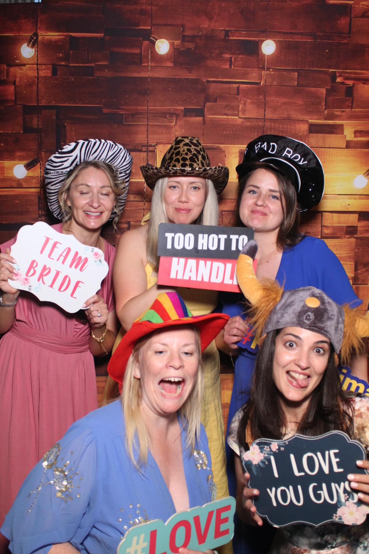 Charlotte & Daniel  | View more photos from the event at gallery.magicimages.uk/u/MagicImages/Charlotte-Daniel