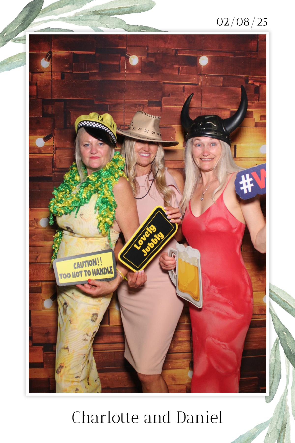 Charlotte & Daniel  | View more photos from the event at gallery.magicimages.uk/u/MagicImages/Charlotte-Daniel