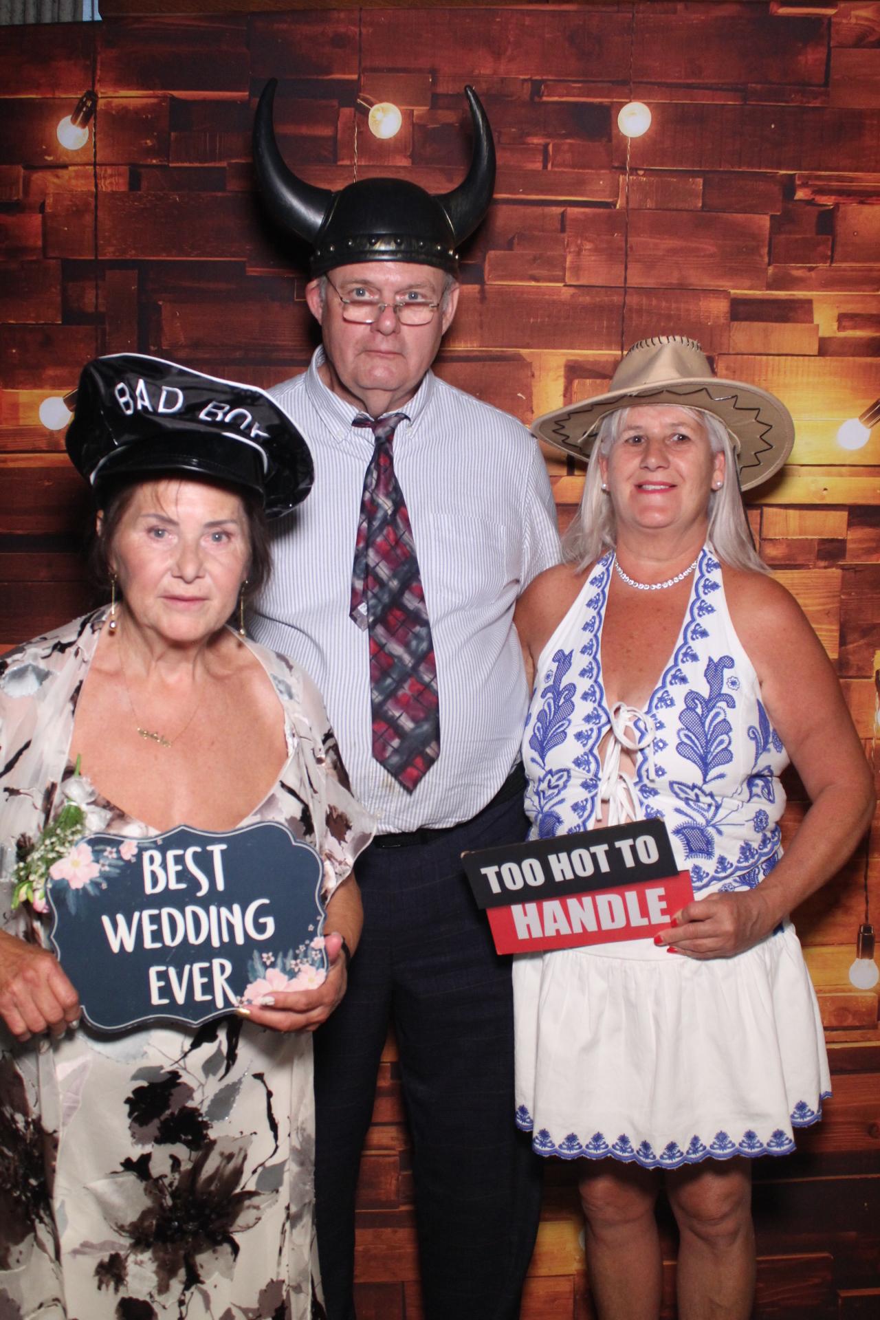 Charlotte & Daniel  | View more photos from the event at gallery.magicimages.uk/u/MagicImages/Charlotte-Daniel