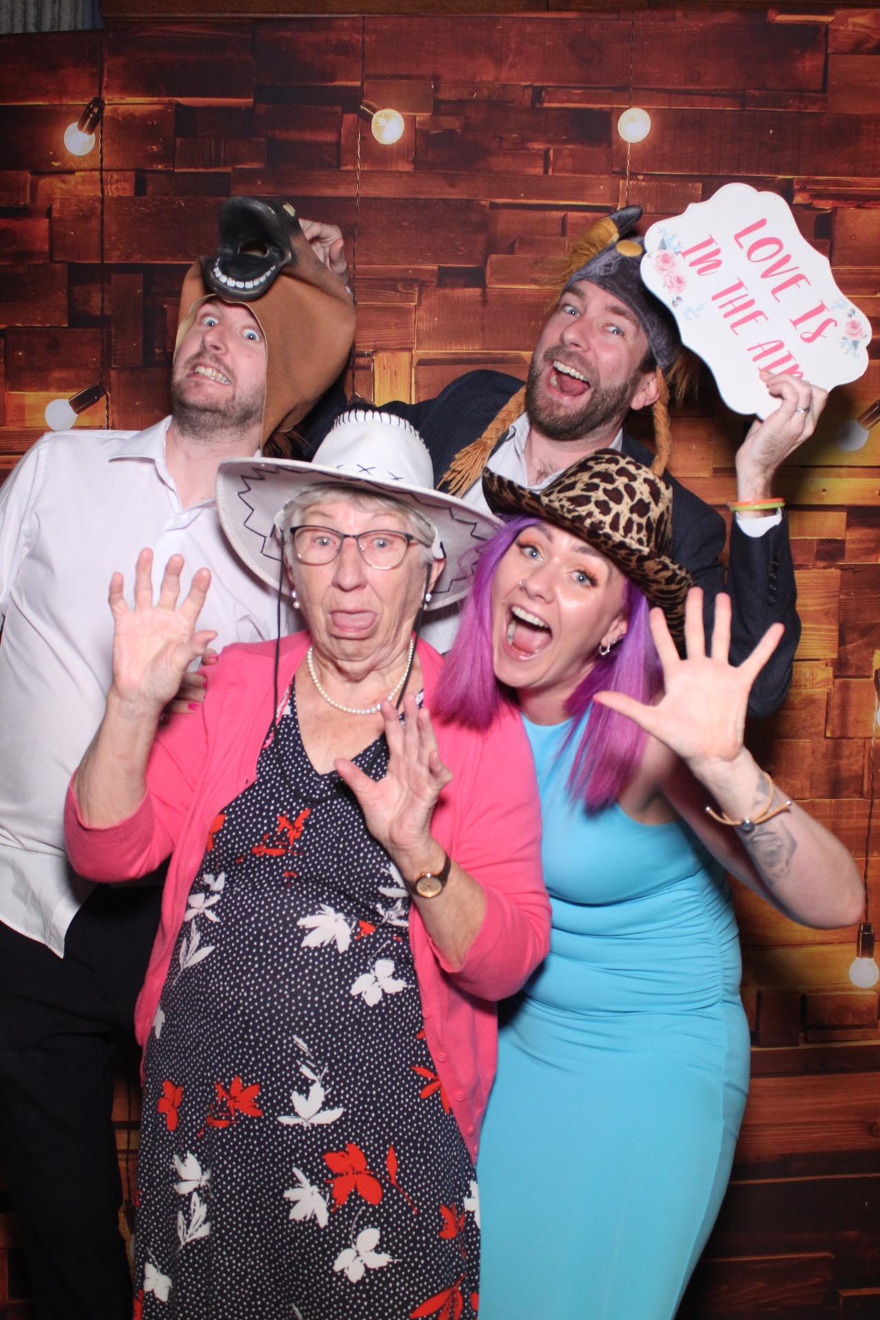 Charlotte & Daniel  | View more photos from the event at gallery.magicimages.uk/u/MagicImages/Charlotte-Daniel