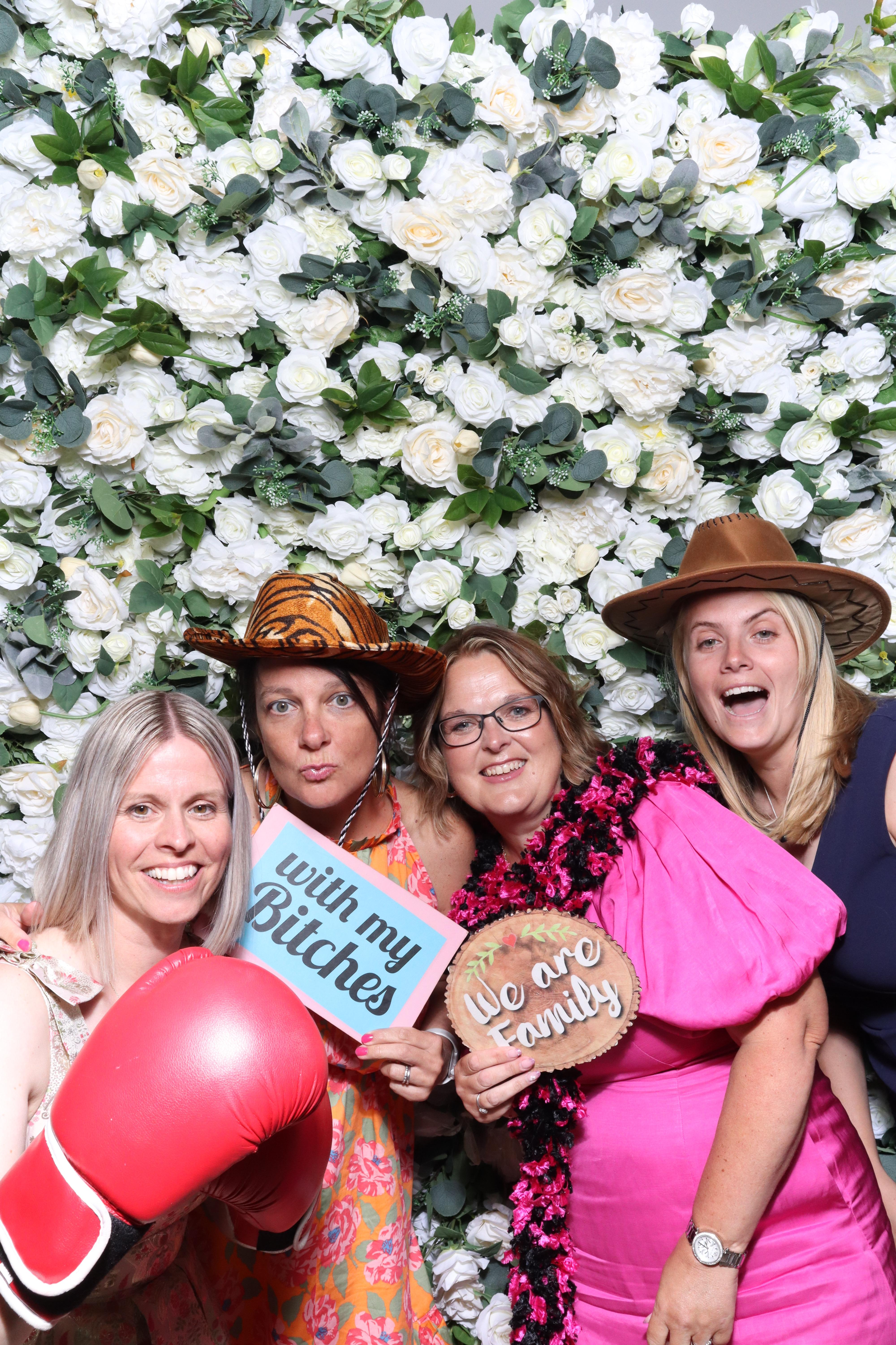 Charlotte & Jamie | View more photos from the event at gallery.magicimages.uk/u/MagicImages/Charlotte-Jamie