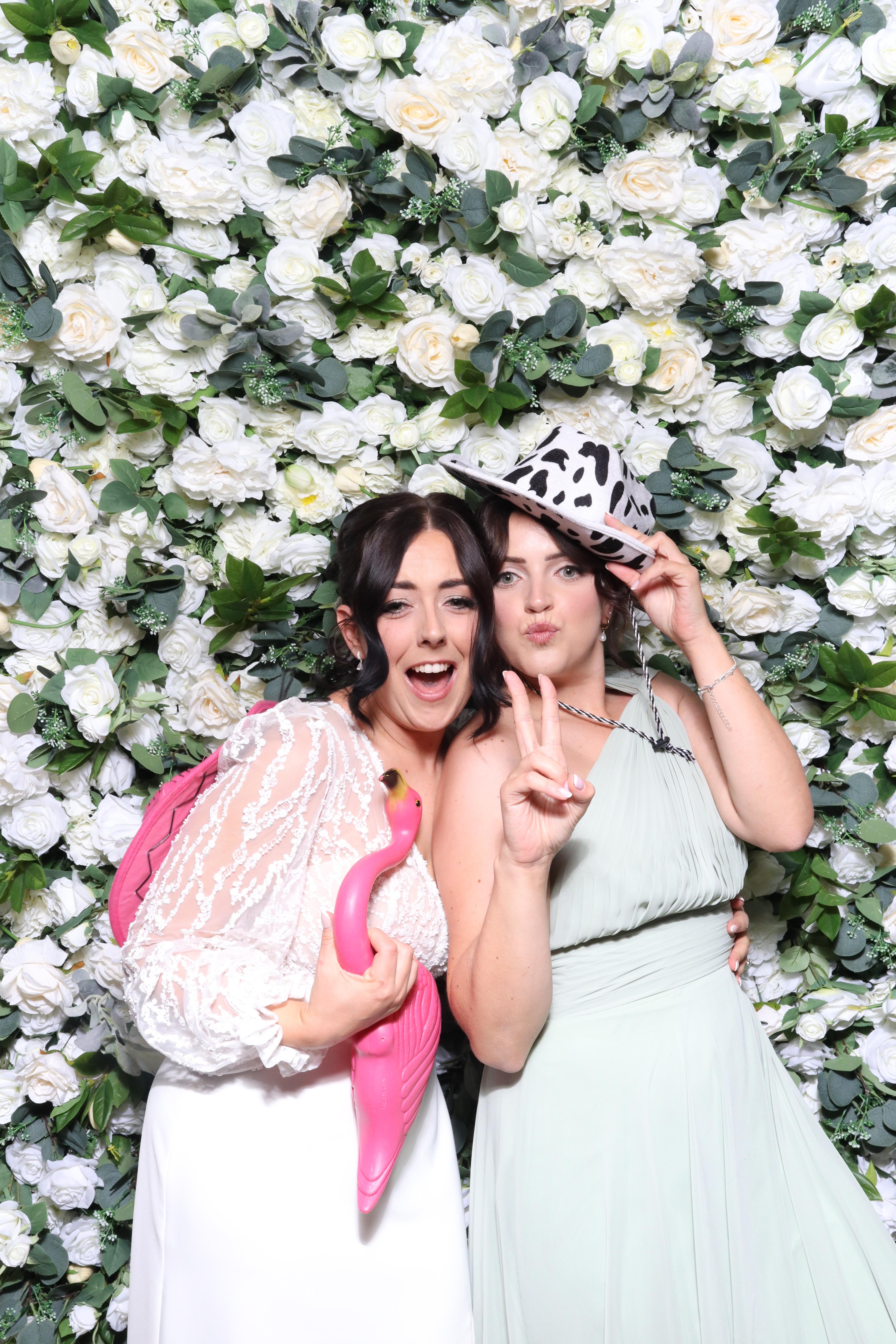 Charlotte & Jamie | View more photos from the event at gallery.magicimages.uk/u/MagicImages/Charlotte-Jamie