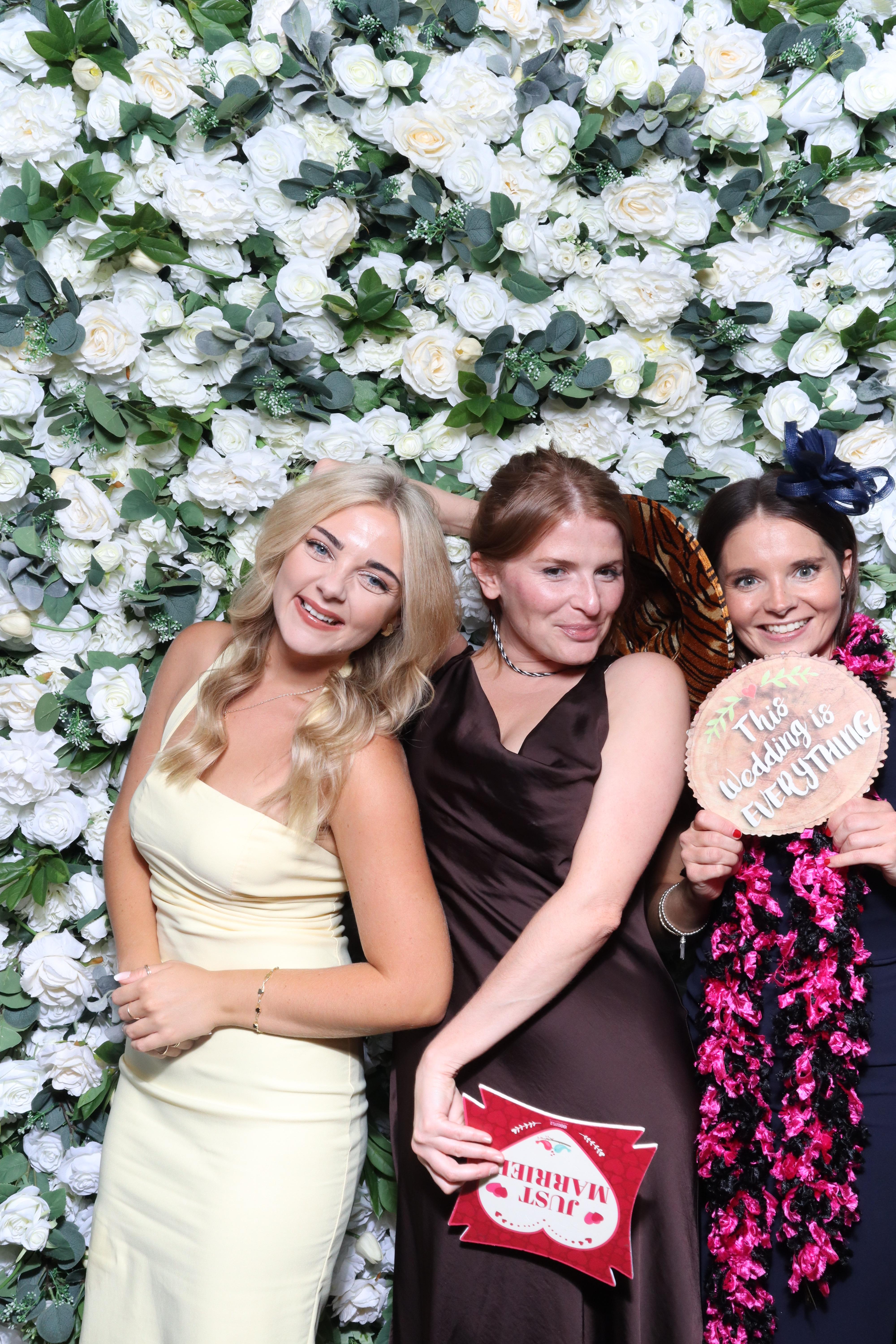 Charlotte & Jamie | View more photos from the event at gallery.magicimages.uk/u/MagicImages/Charlotte-Jamie