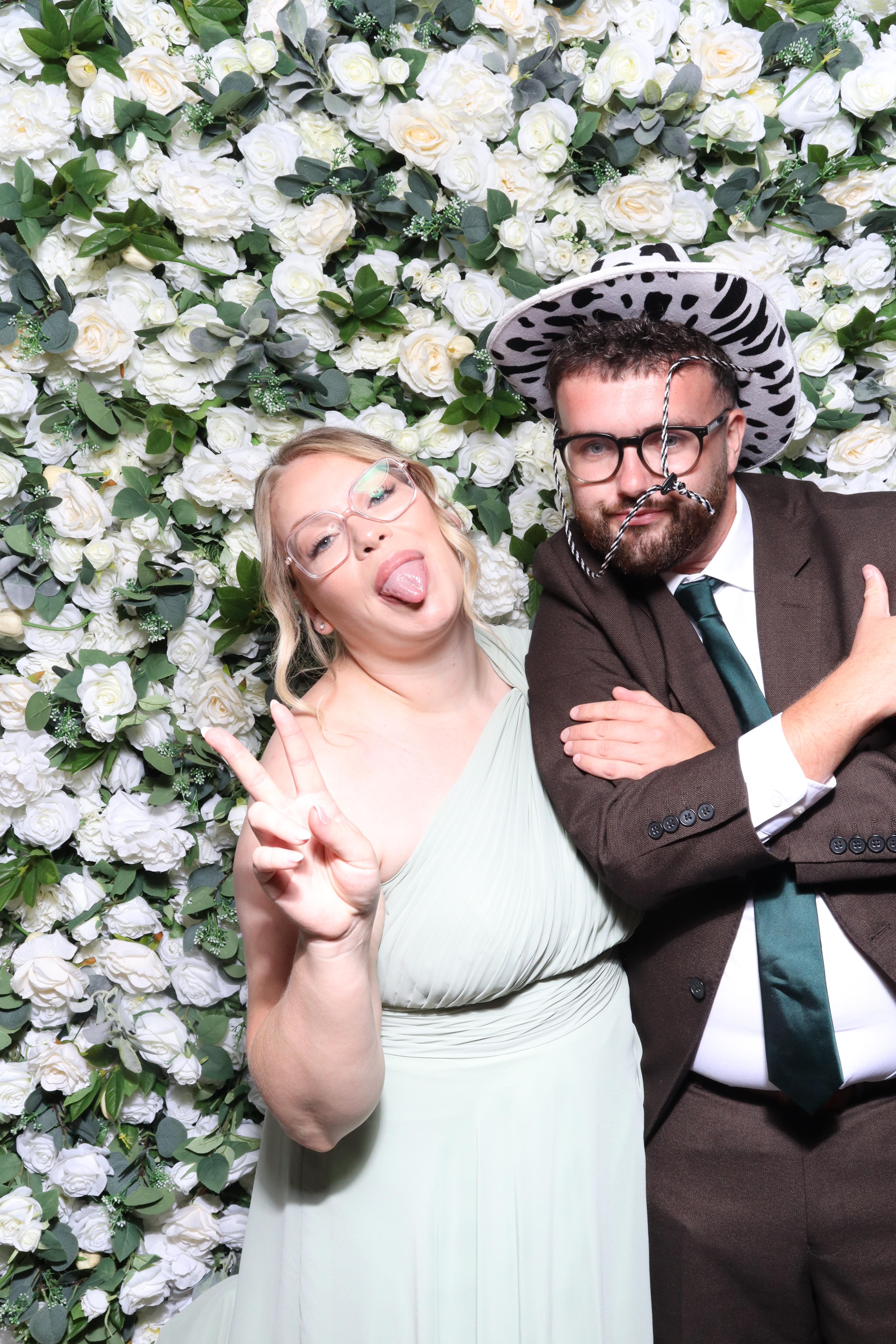 Charlotte & Jamie | View more photos from the event at gallery.magicimages.uk/u/MagicImages/Charlotte-Jamie