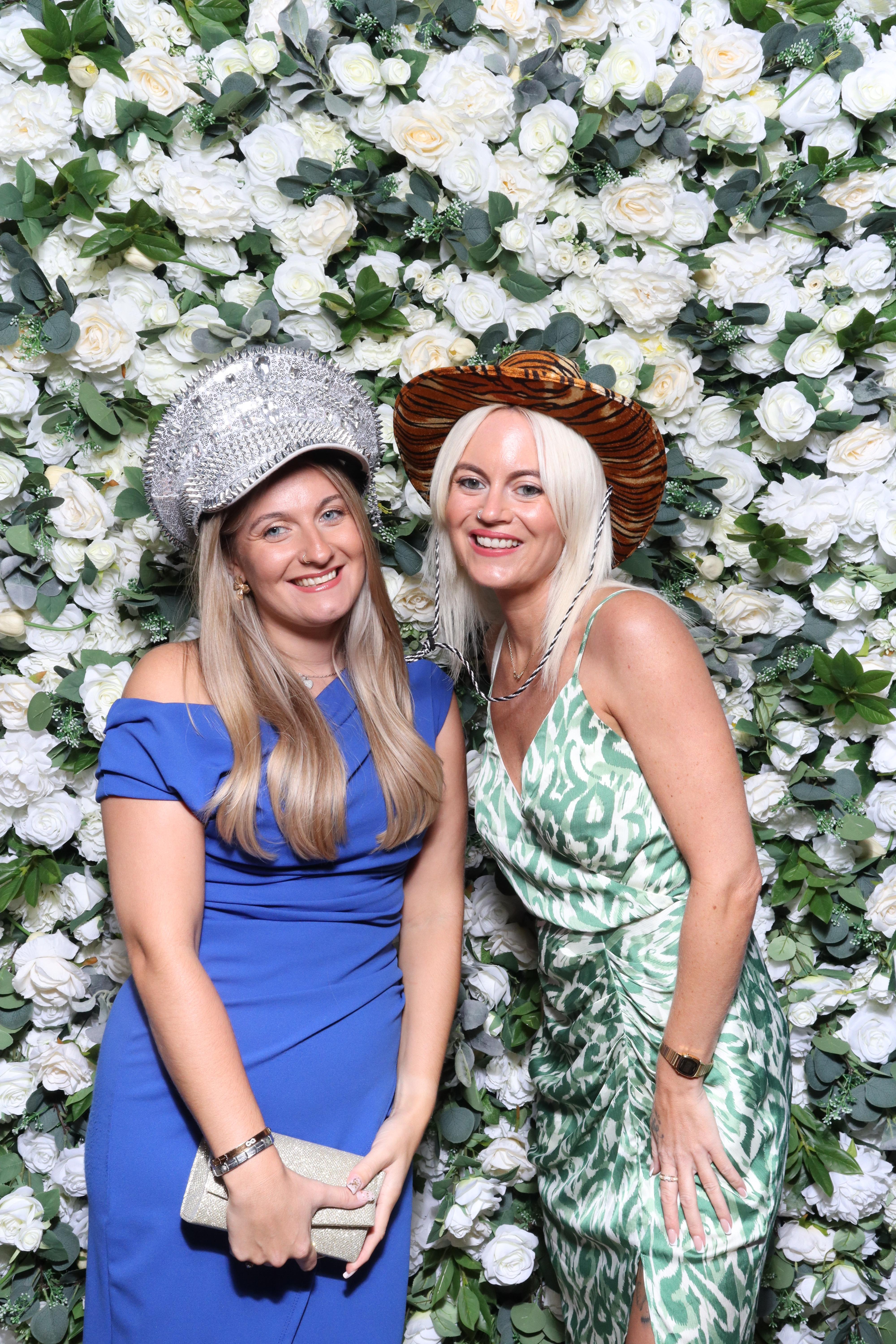 Charlotte & Jamie | View more photos from the event at gallery.magicimages.uk/u/MagicImages/Charlotte-Jamie