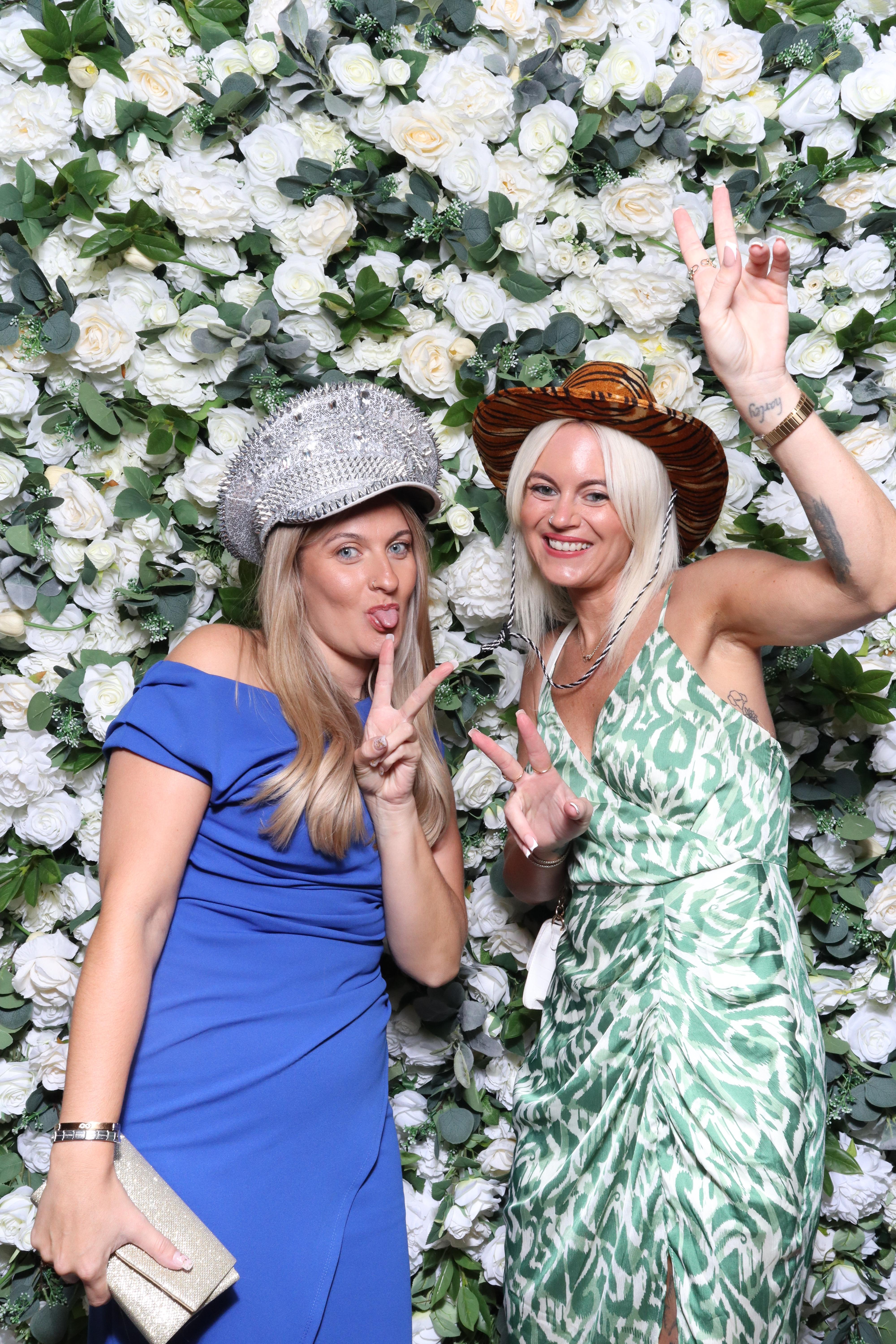 Charlotte & Jamie | View more photos from the event at gallery.magicimages.uk/u/MagicImages/Charlotte-Jamie