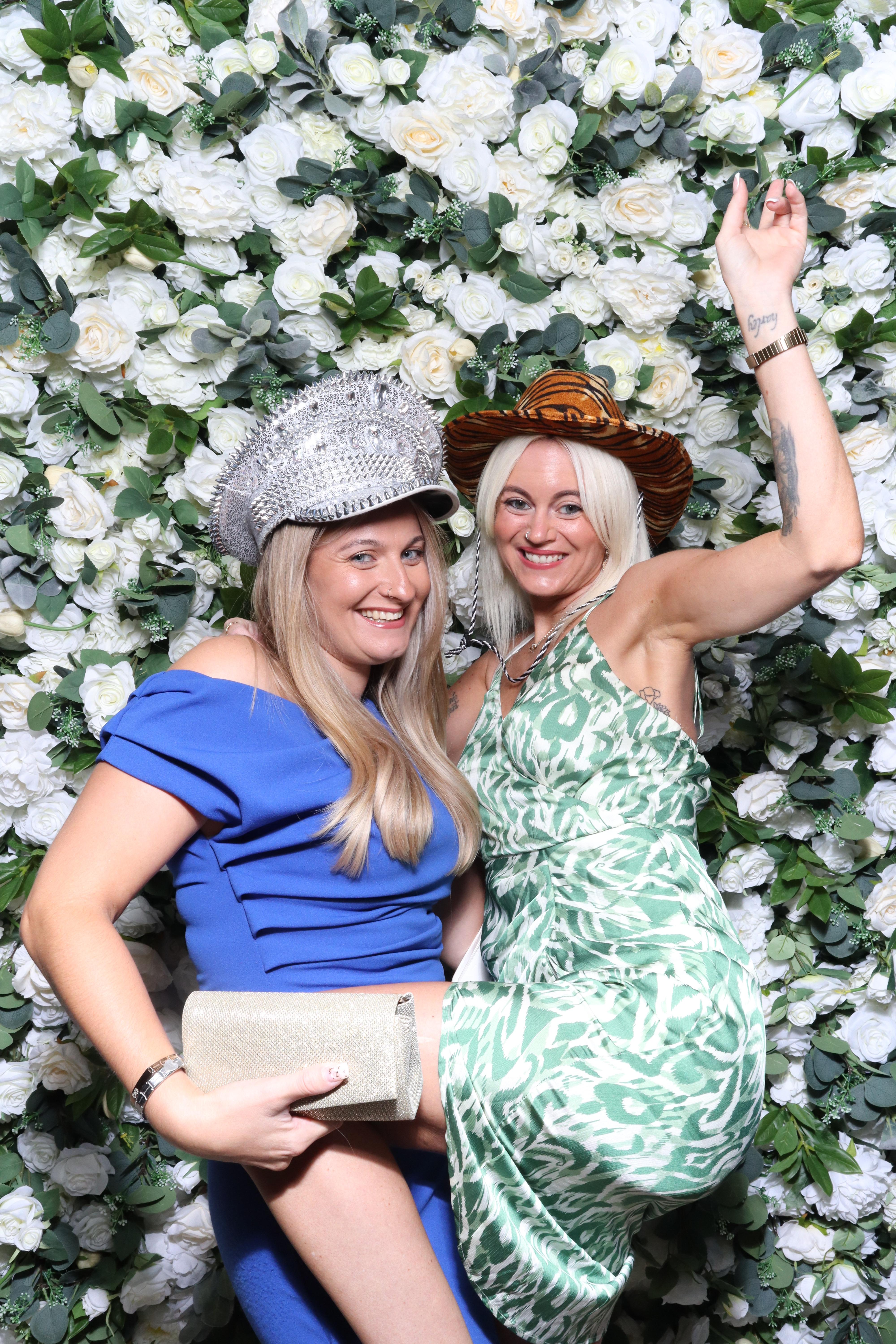 Charlotte & Jamie | View more photos from the event at gallery.magicimages.uk/u/MagicImages/Charlotte-Jamie