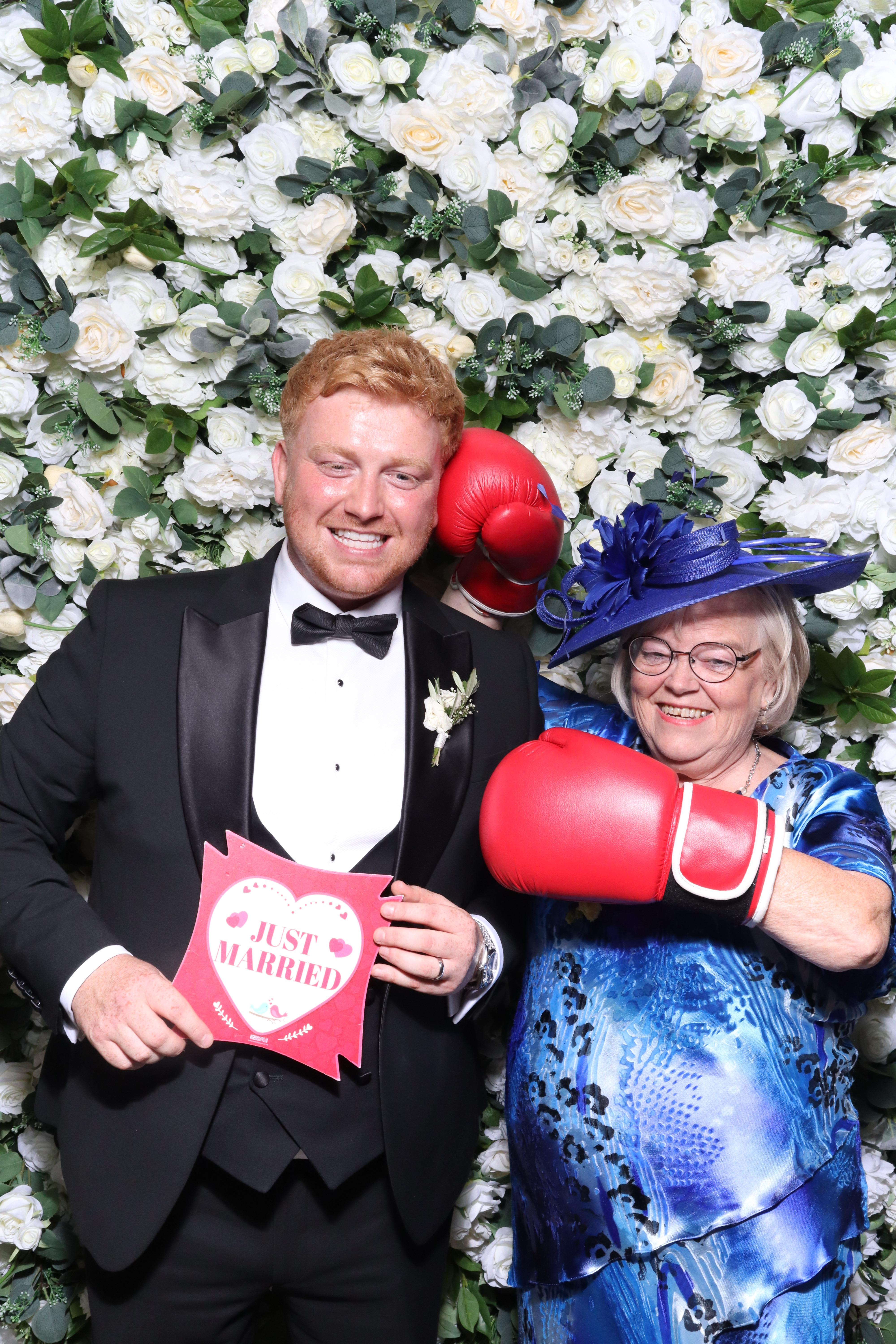 Charlotte & Jamie | View more photos from the event at gallery.magicimages.uk/u/MagicImages/Charlotte-Jamie