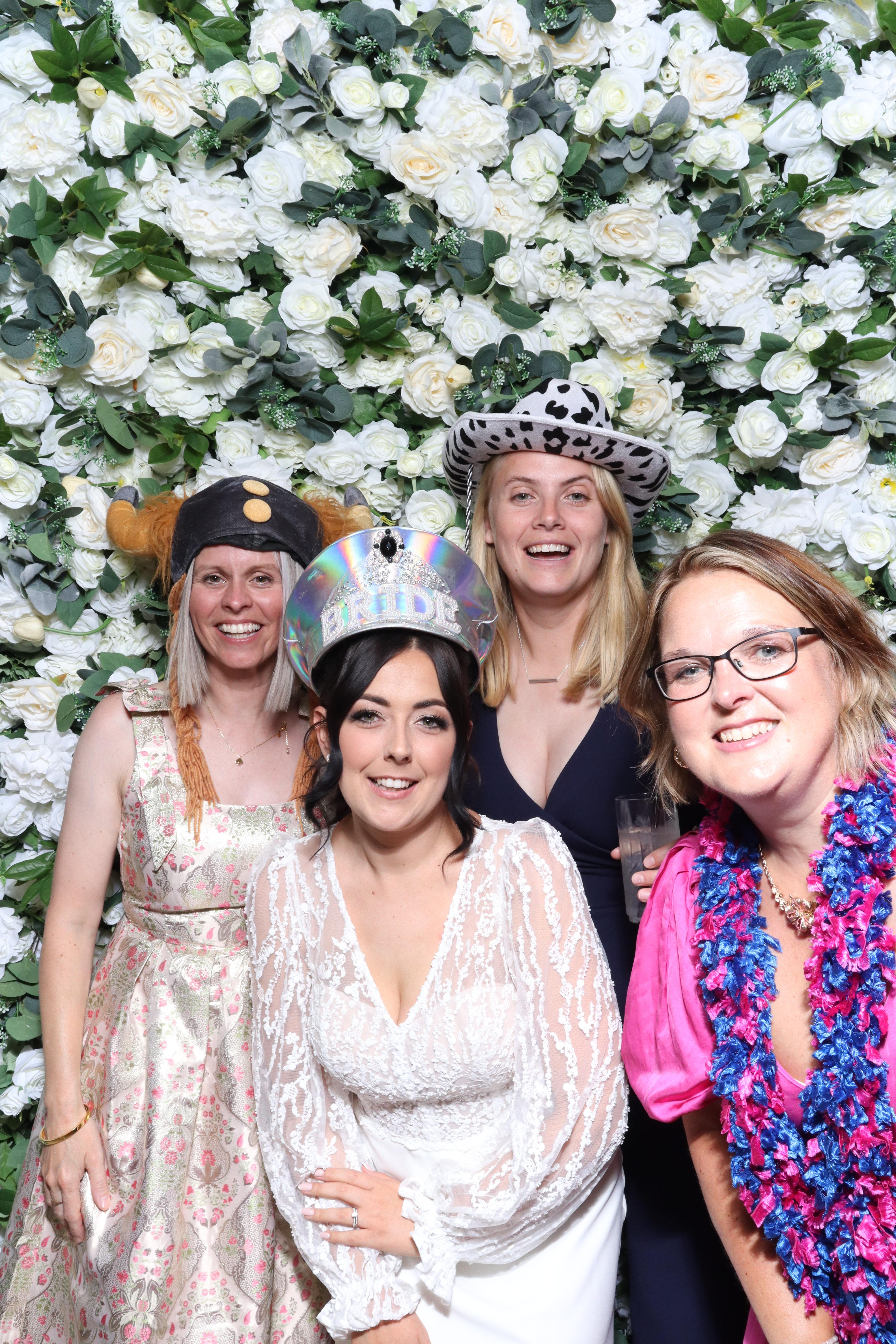 Charlotte & Jamie | View more photos from the event at gallery.magicimages.uk/u/MagicImages/Charlotte-Jamie