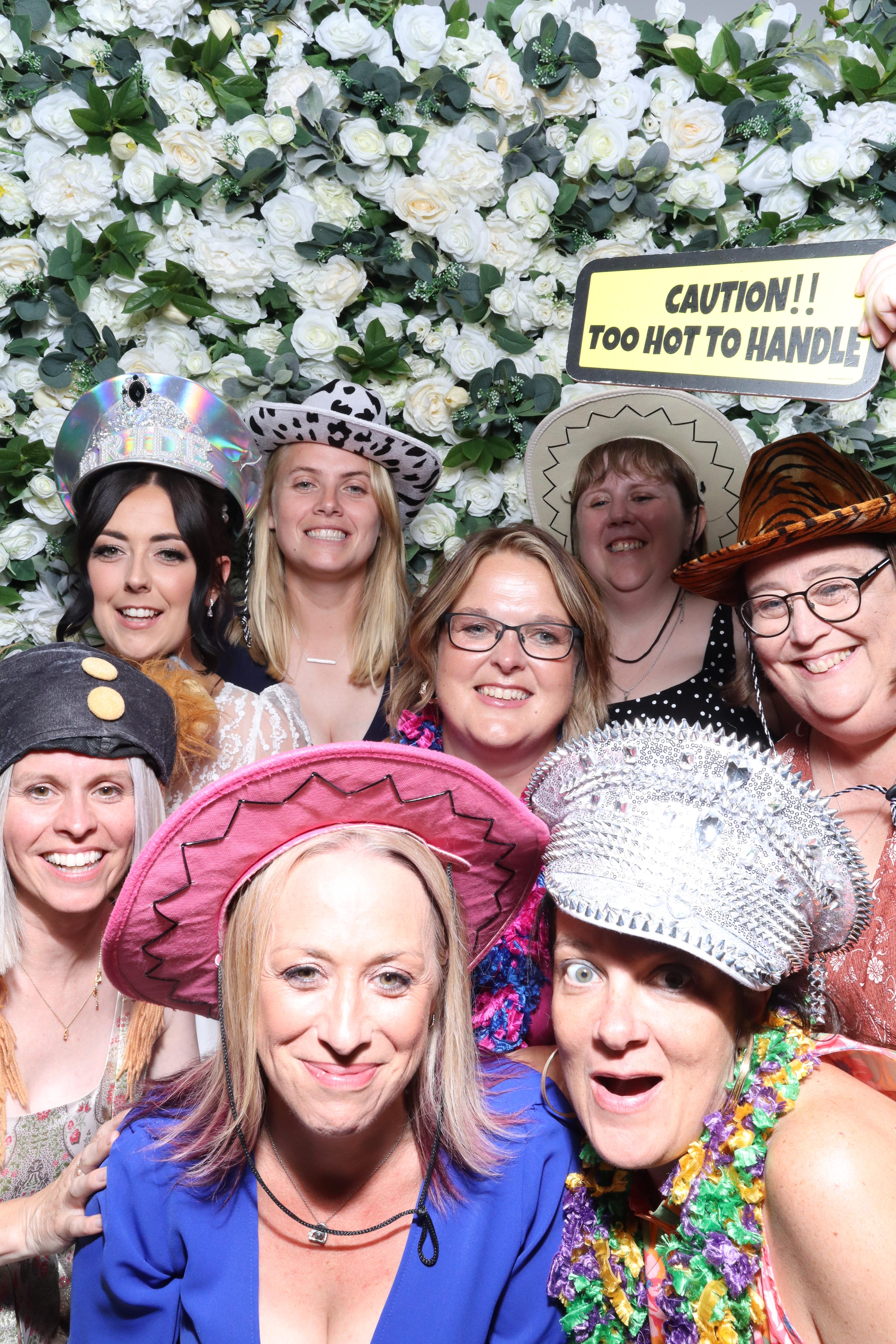 Charlotte & Jamie | View more photos from the event at gallery.magicimages.uk/u/MagicImages/Charlotte-Jamie