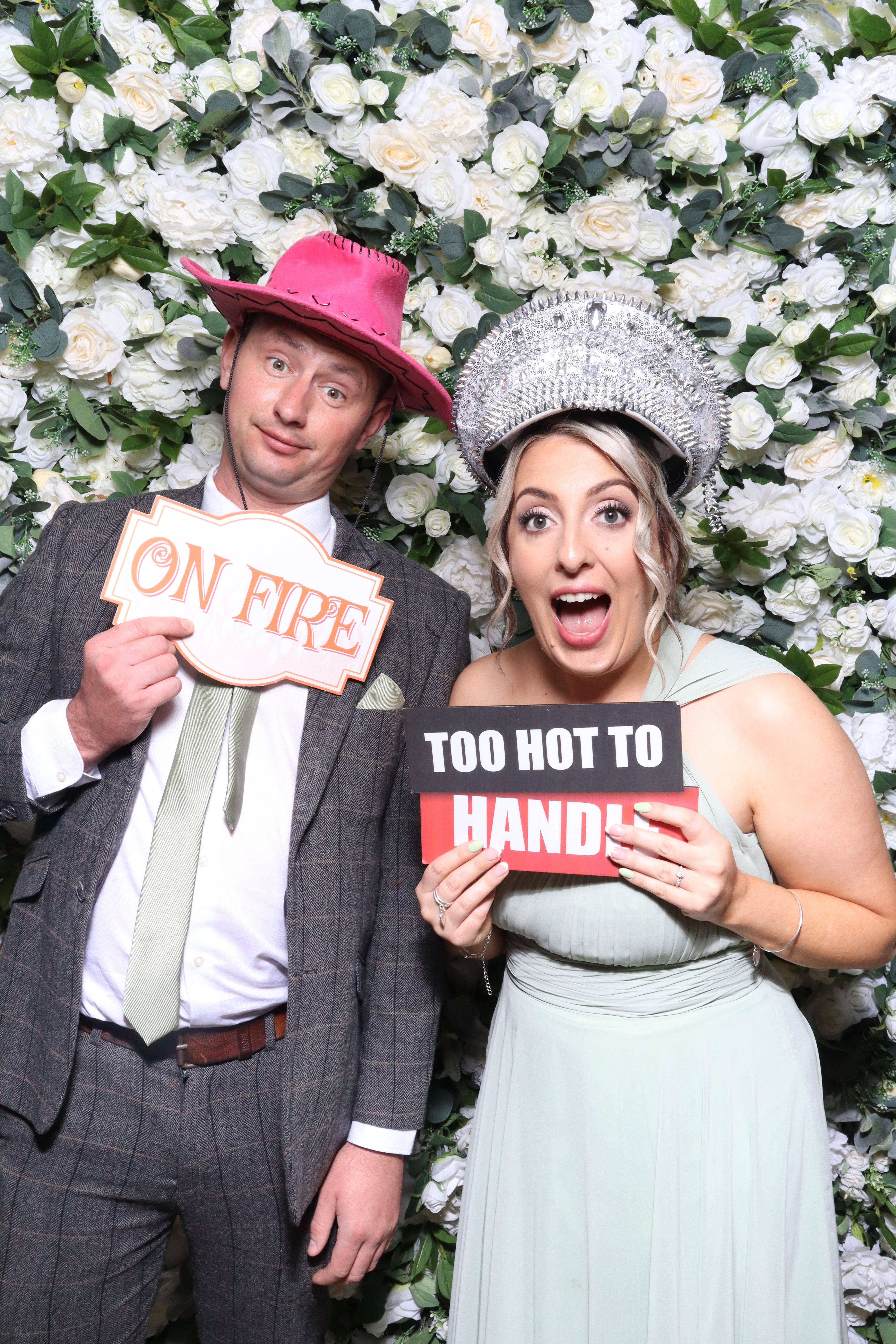 Charlotte & Jamie | View more photos from the event at gallery.magicimages.uk/u/MagicImages/Charlotte-Jamie