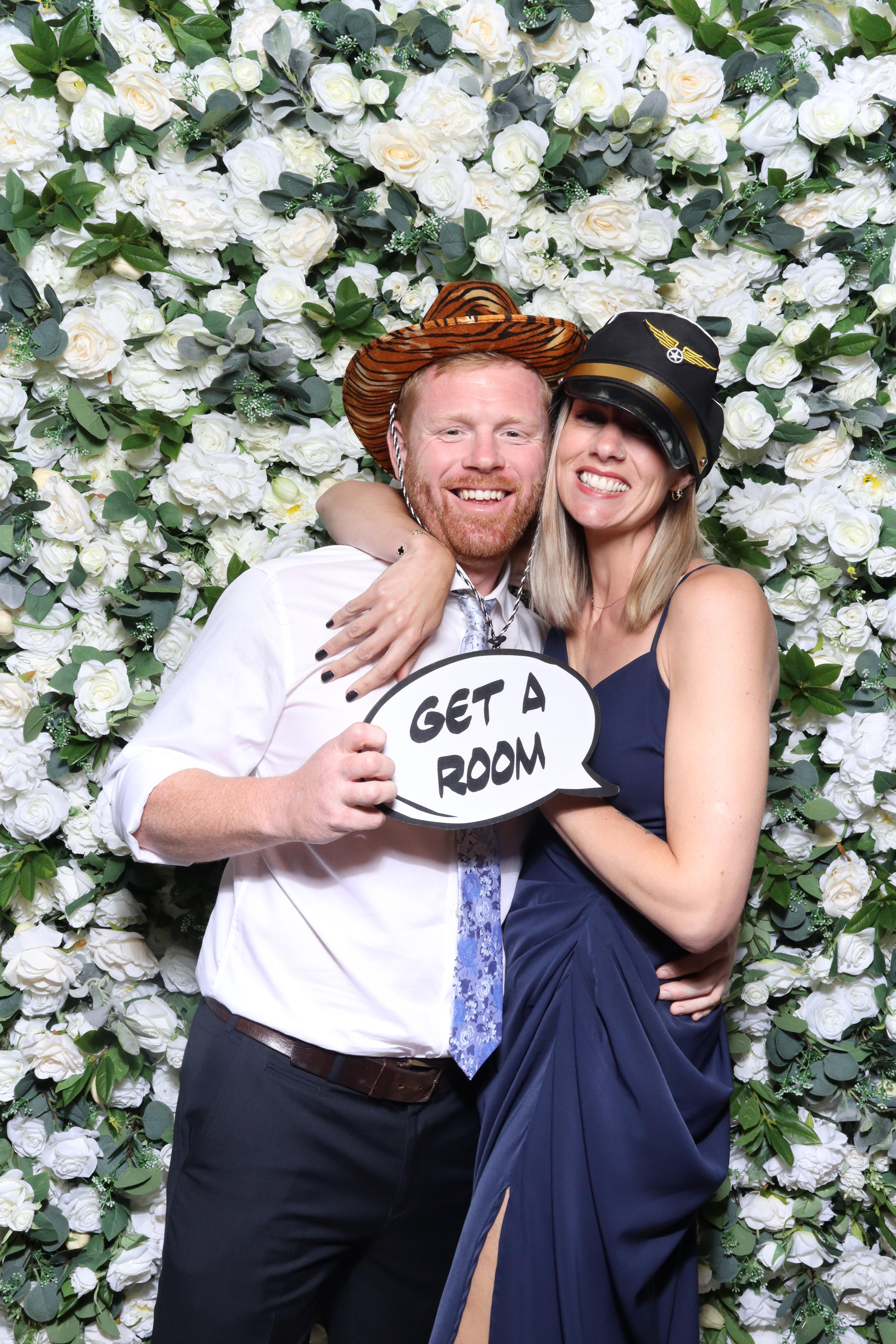 Charlotte & Jamie | View more photos from the event at gallery.magicimages.uk/u/MagicImages/Charlotte-Jamie