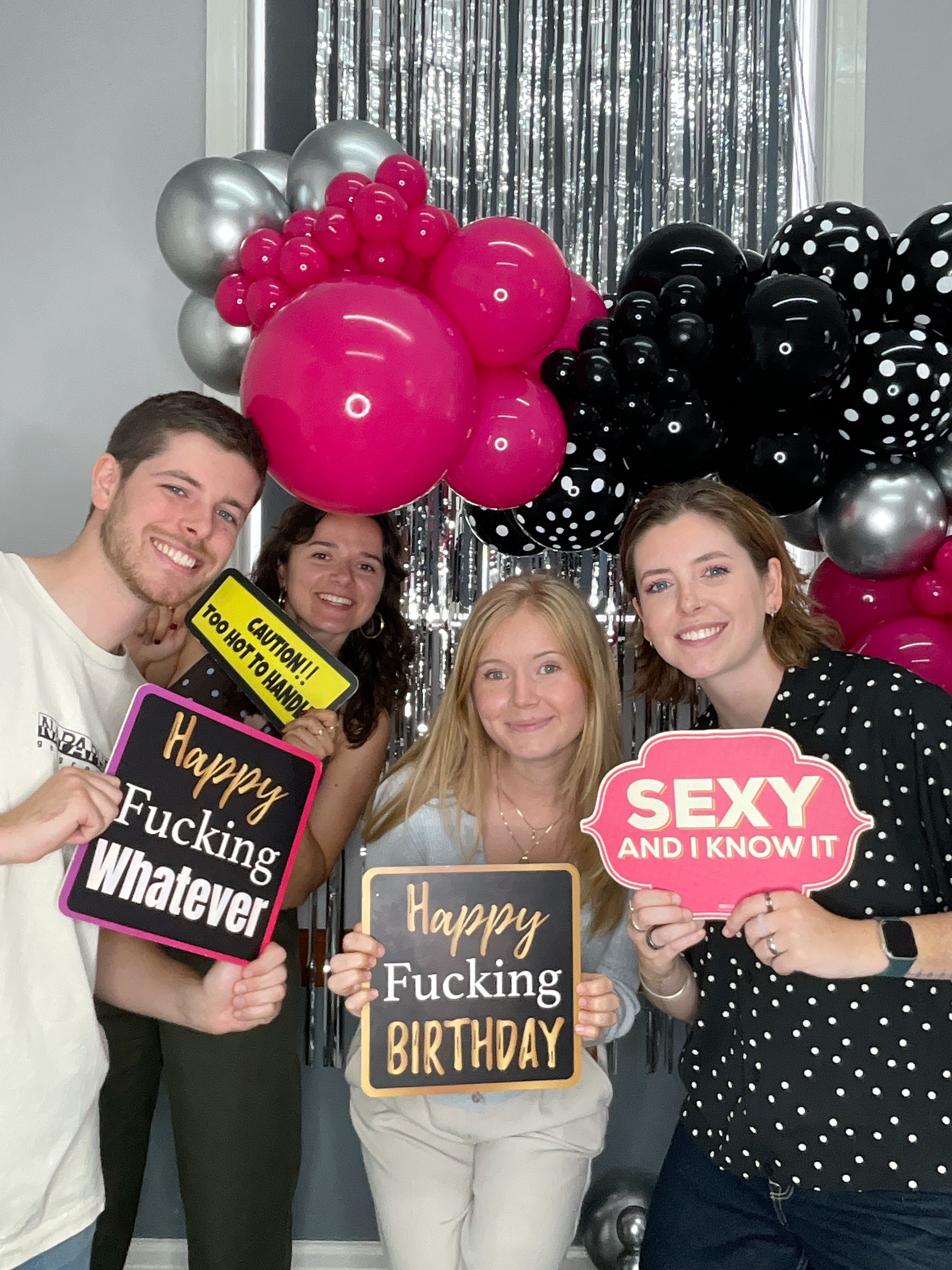 Christine’s 80th Birthday Bash! | View more photos from the event at gallery.magicimages.uk/u/MagicImages/Christine’s-80th-Birthday-Bash