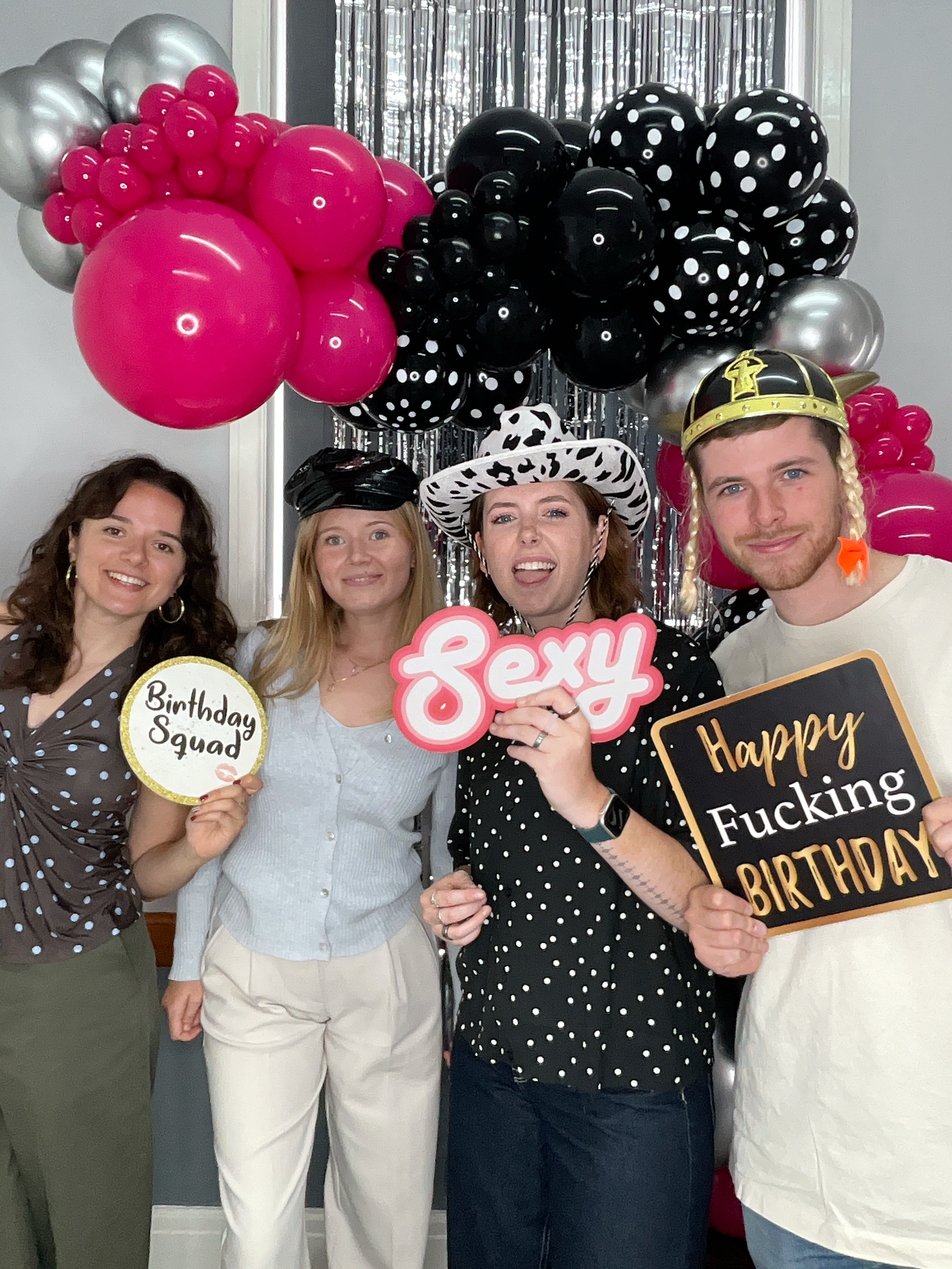 Christine’s 80th Birthday Bash! | View more photos from the event at gallery.magicimages.uk/u/MagicImages/Christine’s-80th-Birthday-Bash