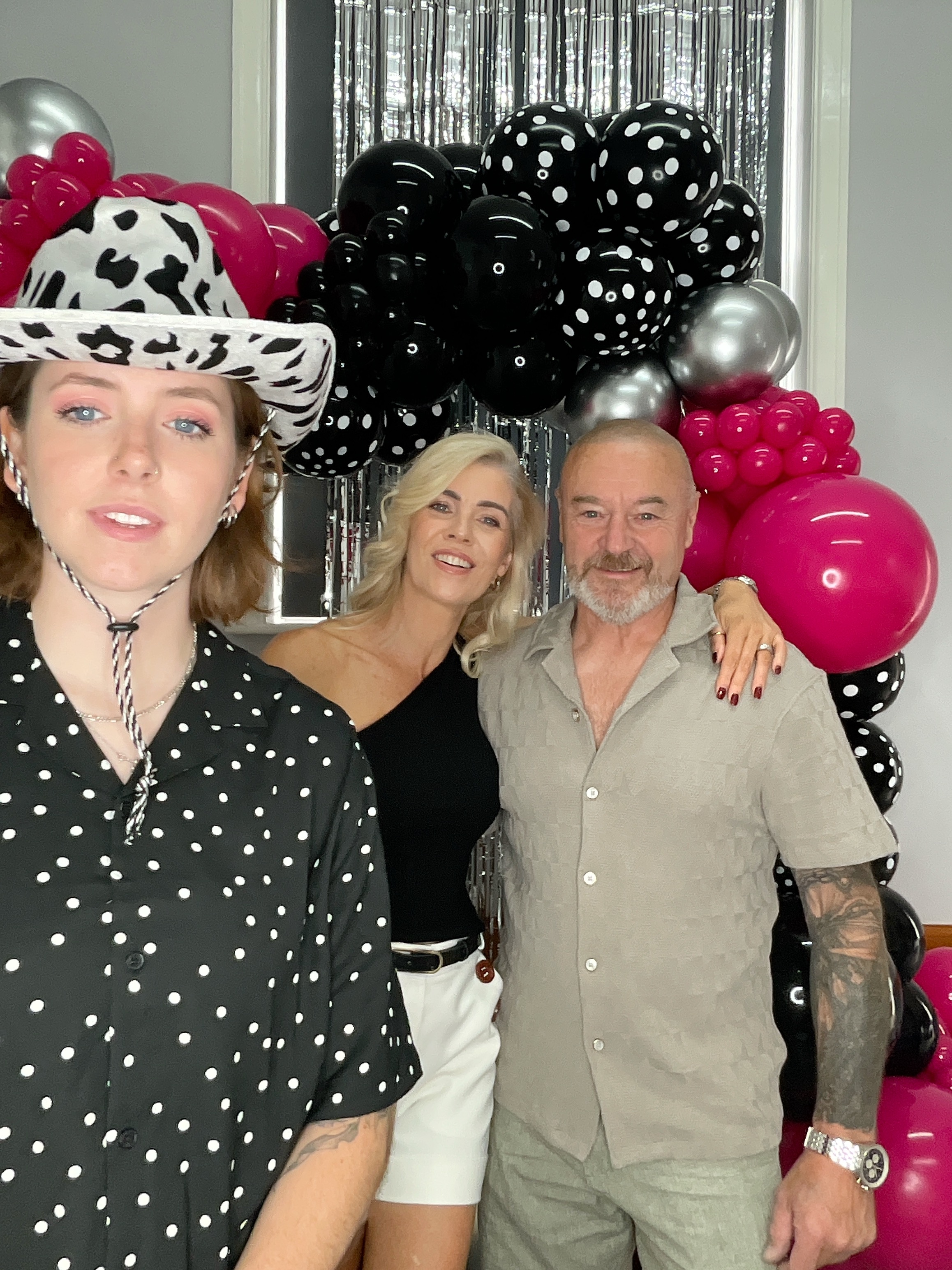 Christine’s 80th Birthday Bash! | View more photos from the event at gallery.magicimages.uk/u/MagicImages/Christine’s-80th-Birthday-Bash