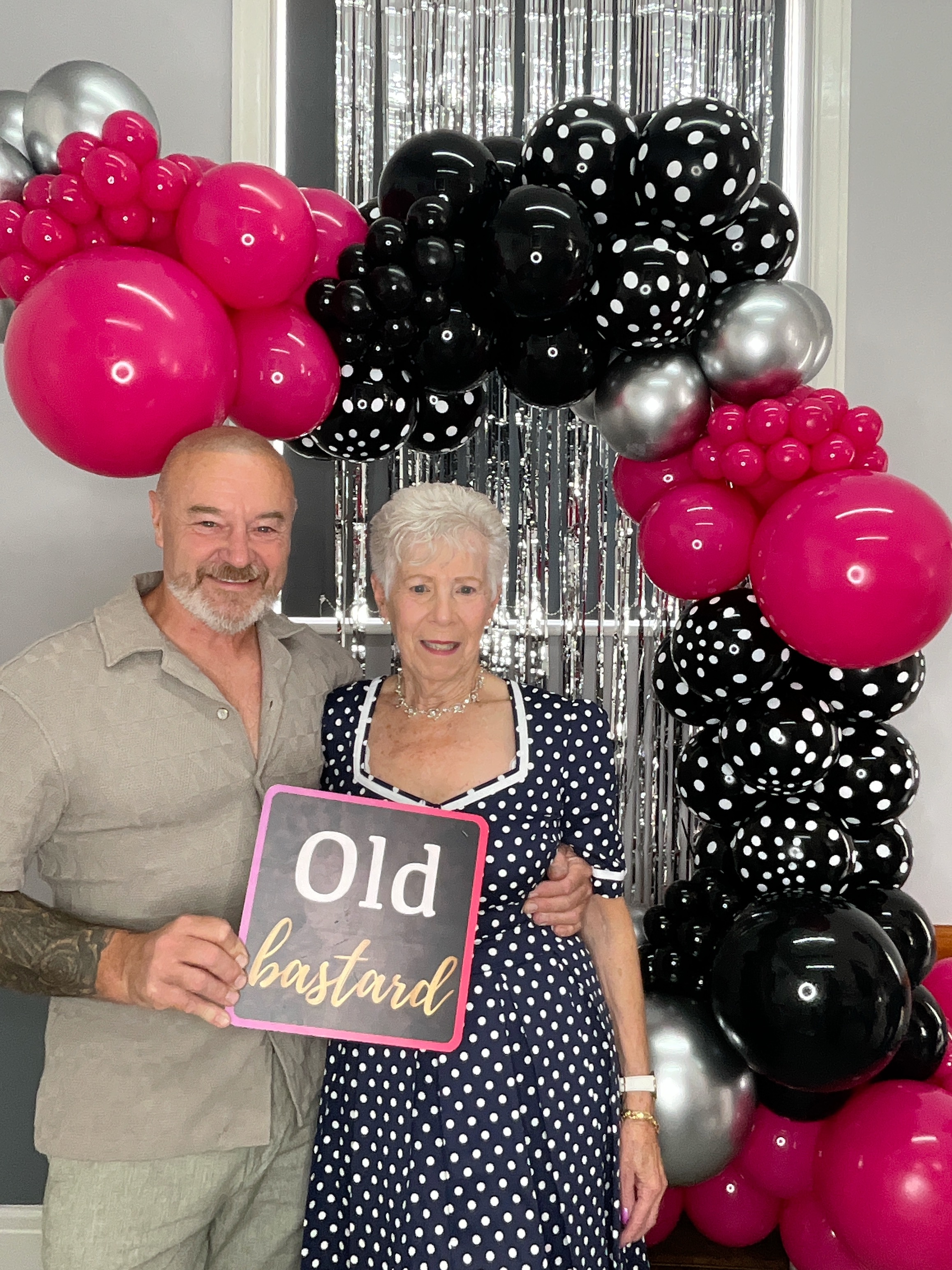 Christine’s 80th Birthday Bash! | View more photos from the event at gallery.magicimages.uk/u/MagicImages/Christine’s-80th-Birthday-Bash