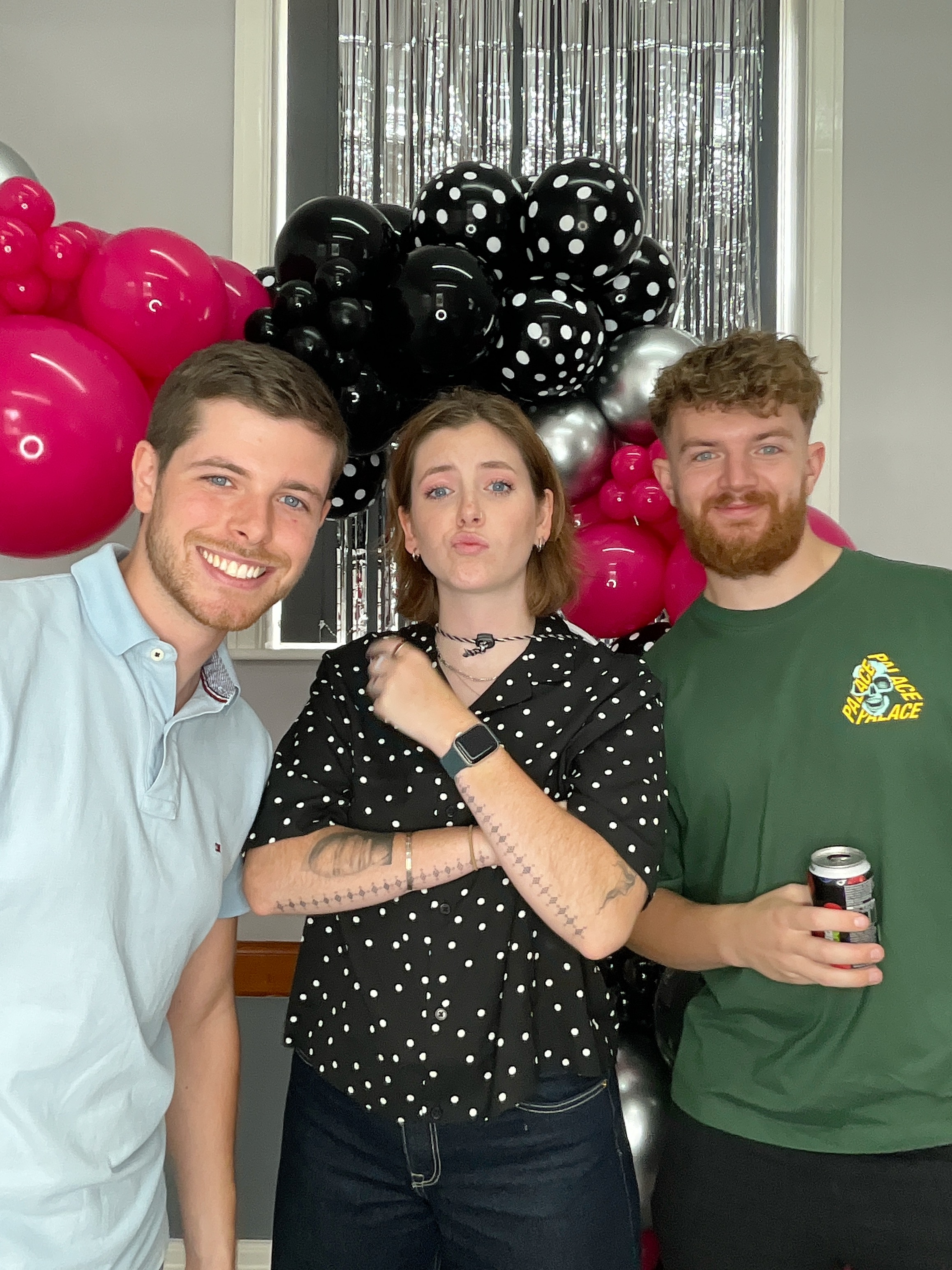 Christine’s 80th Birthday Bash! | View more photos from the event at gallery.magicimages.uk/u/MagicImages/Christine’s-80th-Birthday-Bash