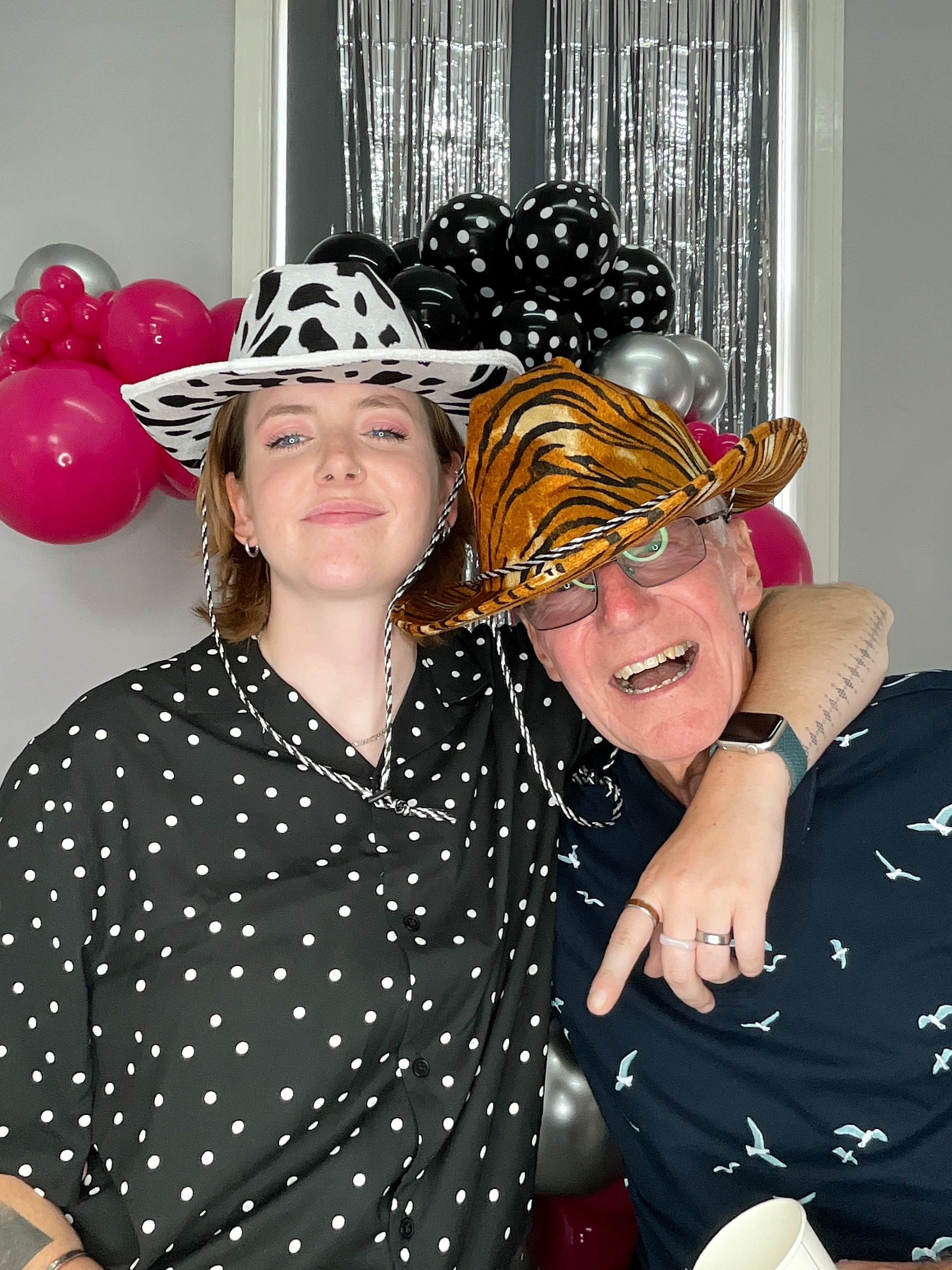 Christine’s 80th Birthday Bash! | View more photos from the event at gallery.magicimages.uk/u/MagicImages/Christine’s-80th-Birthday-Bash