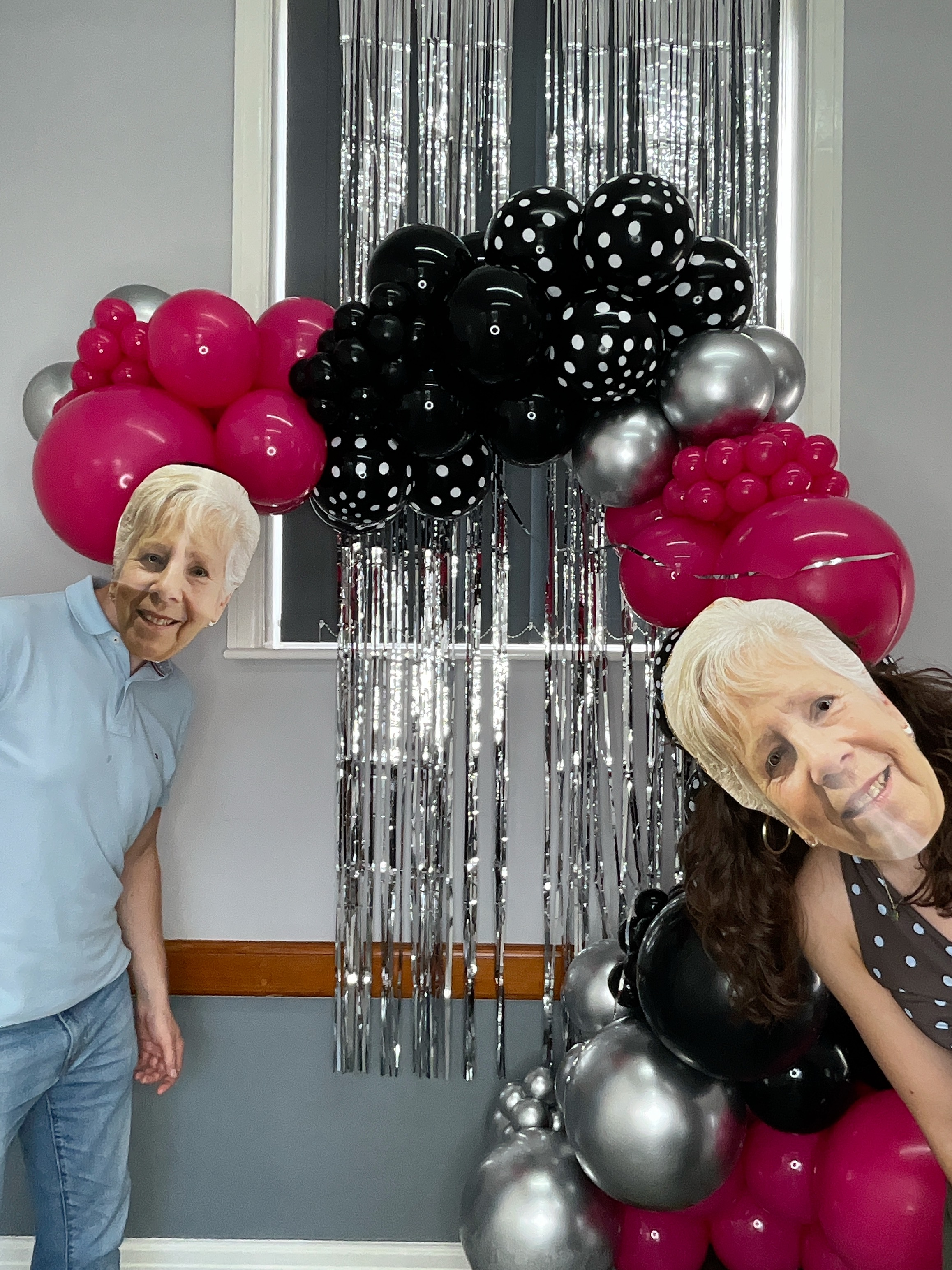 Christine’s 80th Birthday Bash! | View more photos from the event at gallery.magicimages.uk/u/MagicImages/Christine’s-80th-Birthday-Bash