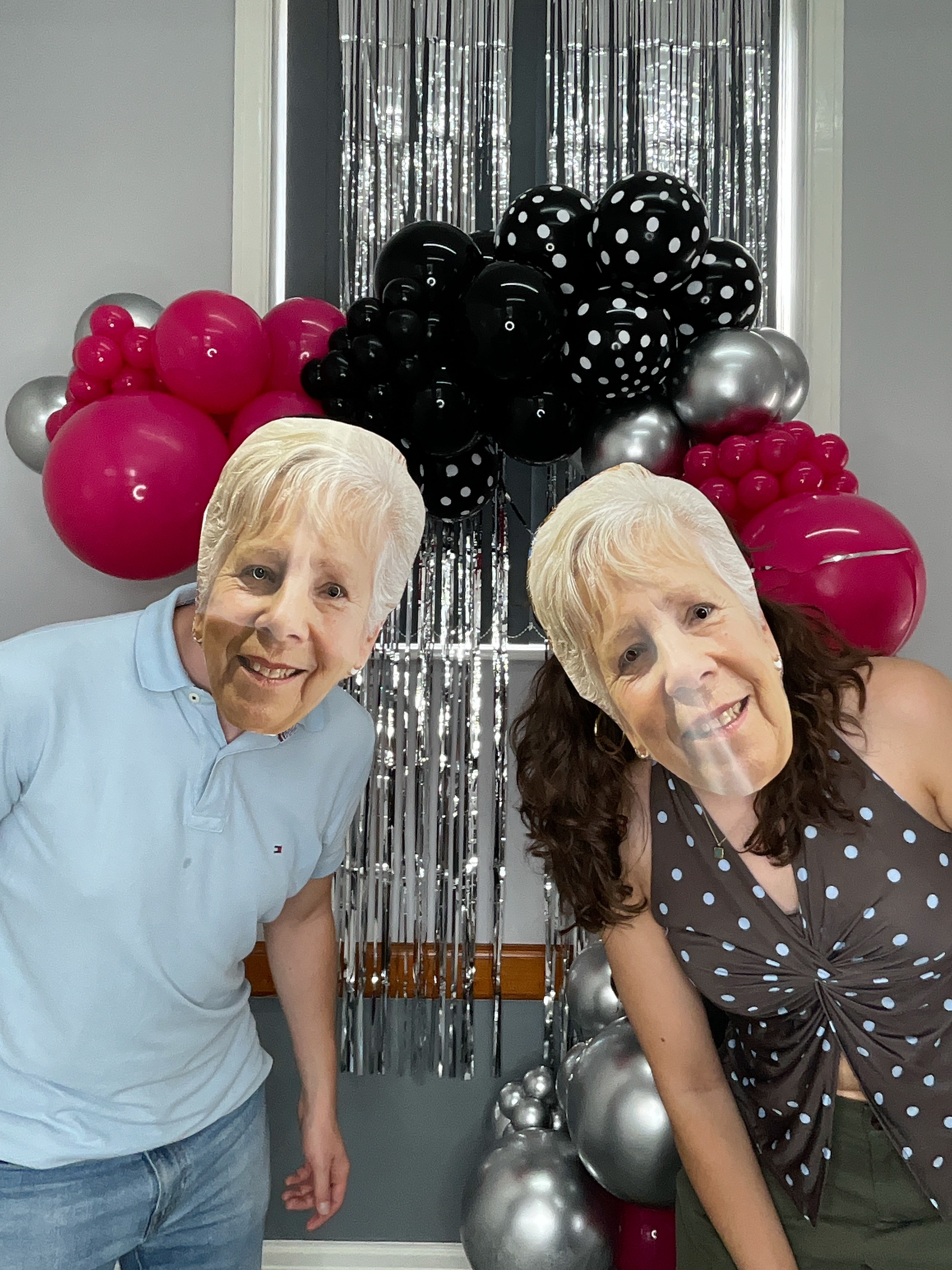 Christine’s 80th Birthday Bash! | View more photos from the event at gallery.magicimages.uk/u/MagicImages/Christine’s-80th-Birthday-Bash