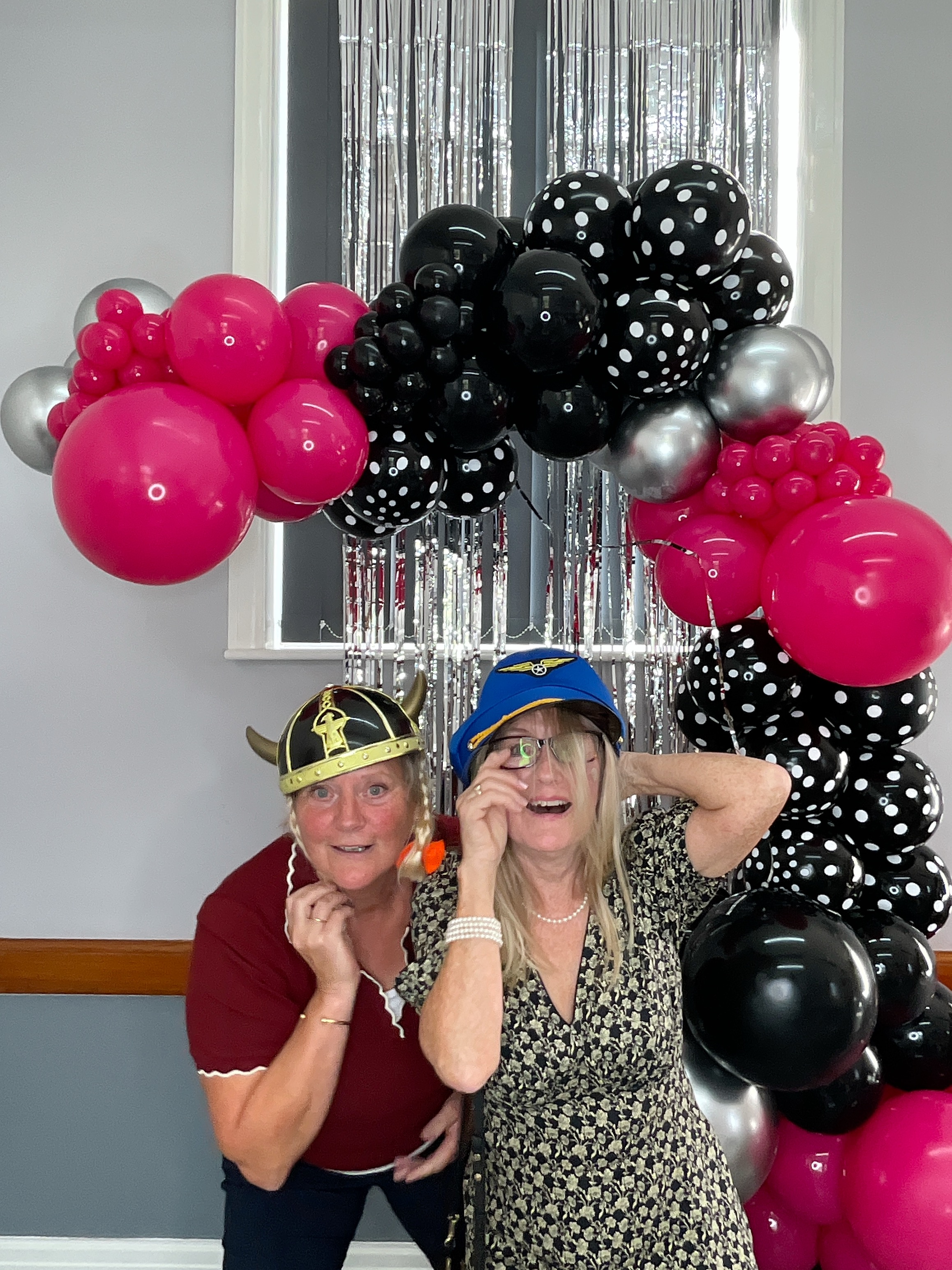 Christine’s 80th Birthday Bash! | View more photos from the event at gallery.magicimages.uk/u/MagicImages/Christine’s-80th-Birthday-Bash