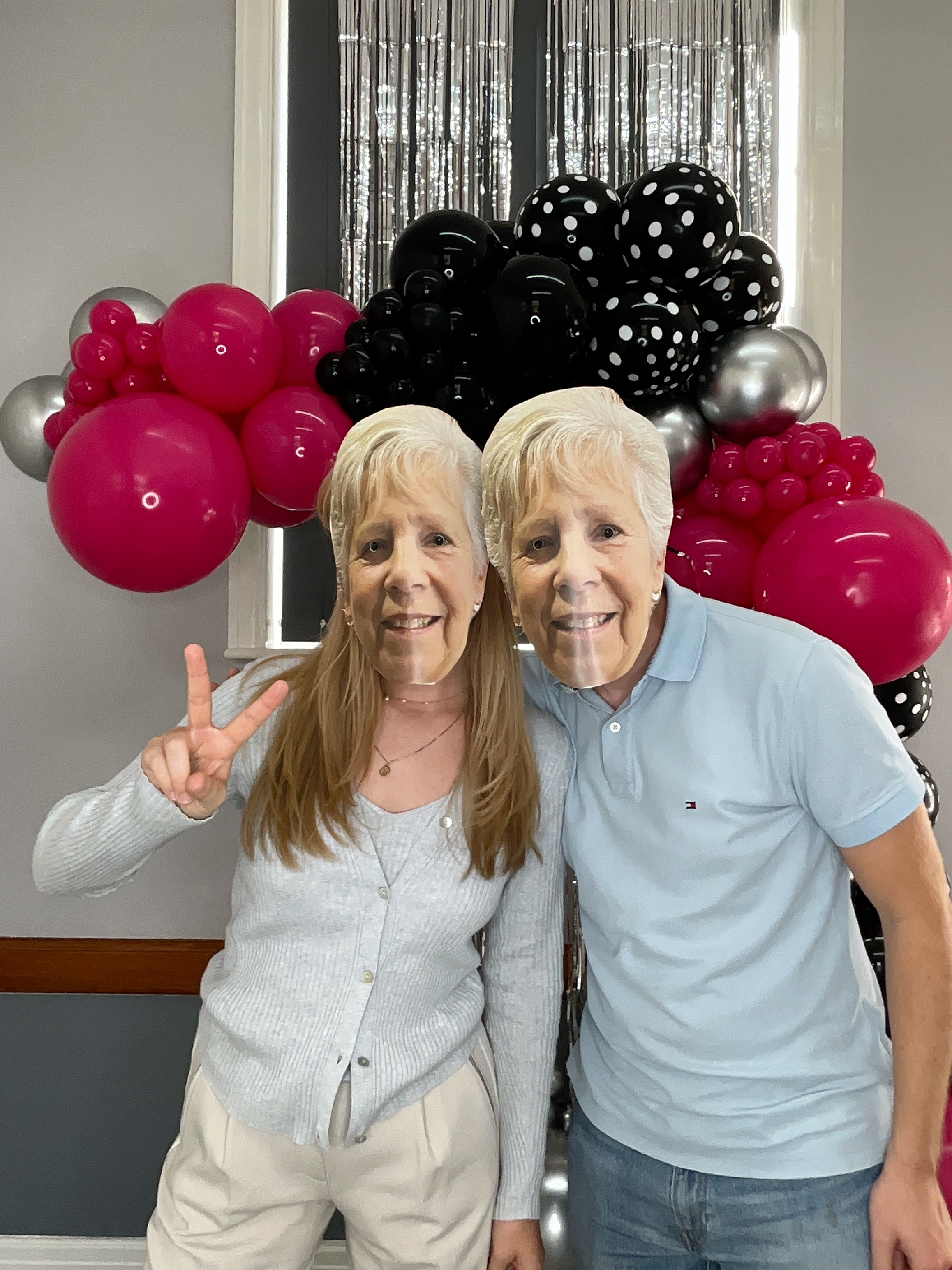 Christine’s 80th Birthday Bash! | View more photos from the event at gallery.magicimages.uk/u/MagicImages/Christine’s-80th-Birthday-Bash