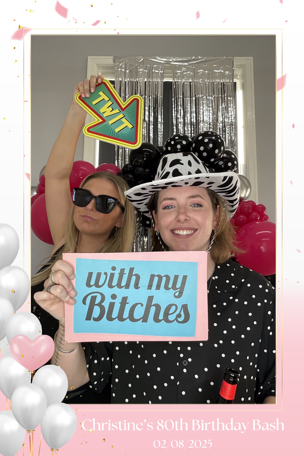 Christine’s 80th Birthday Bash! | View more photos from the event at gallery.magicimages.uk/u/MagicImages/Christine’s-80th-Birthday-Bash