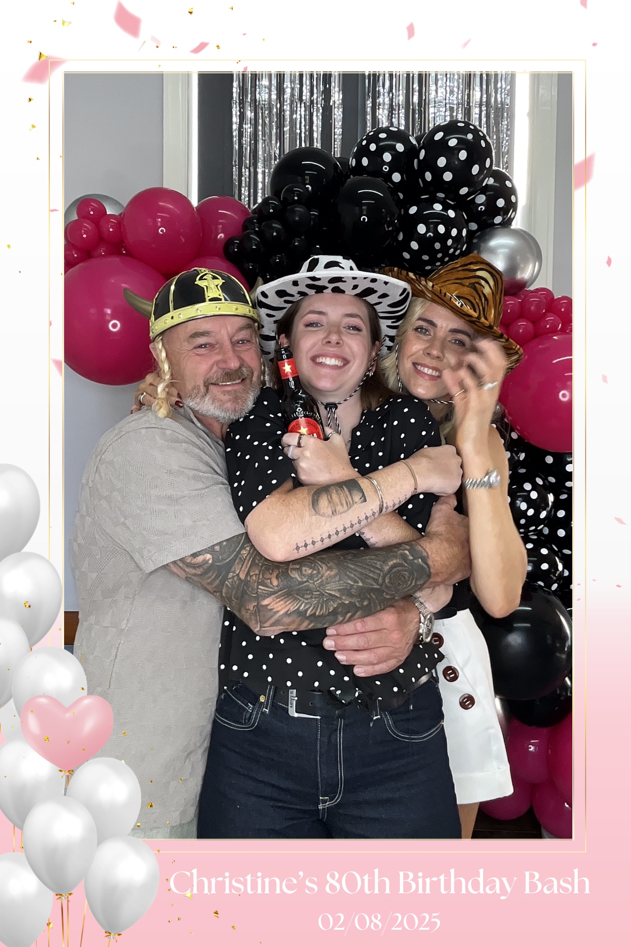 Christine’s 80th Birthday Bash! | View more photos from the event at gallery.magicimages.uk/u/MagicImages/Christine’s-80th-Birthday-Bash