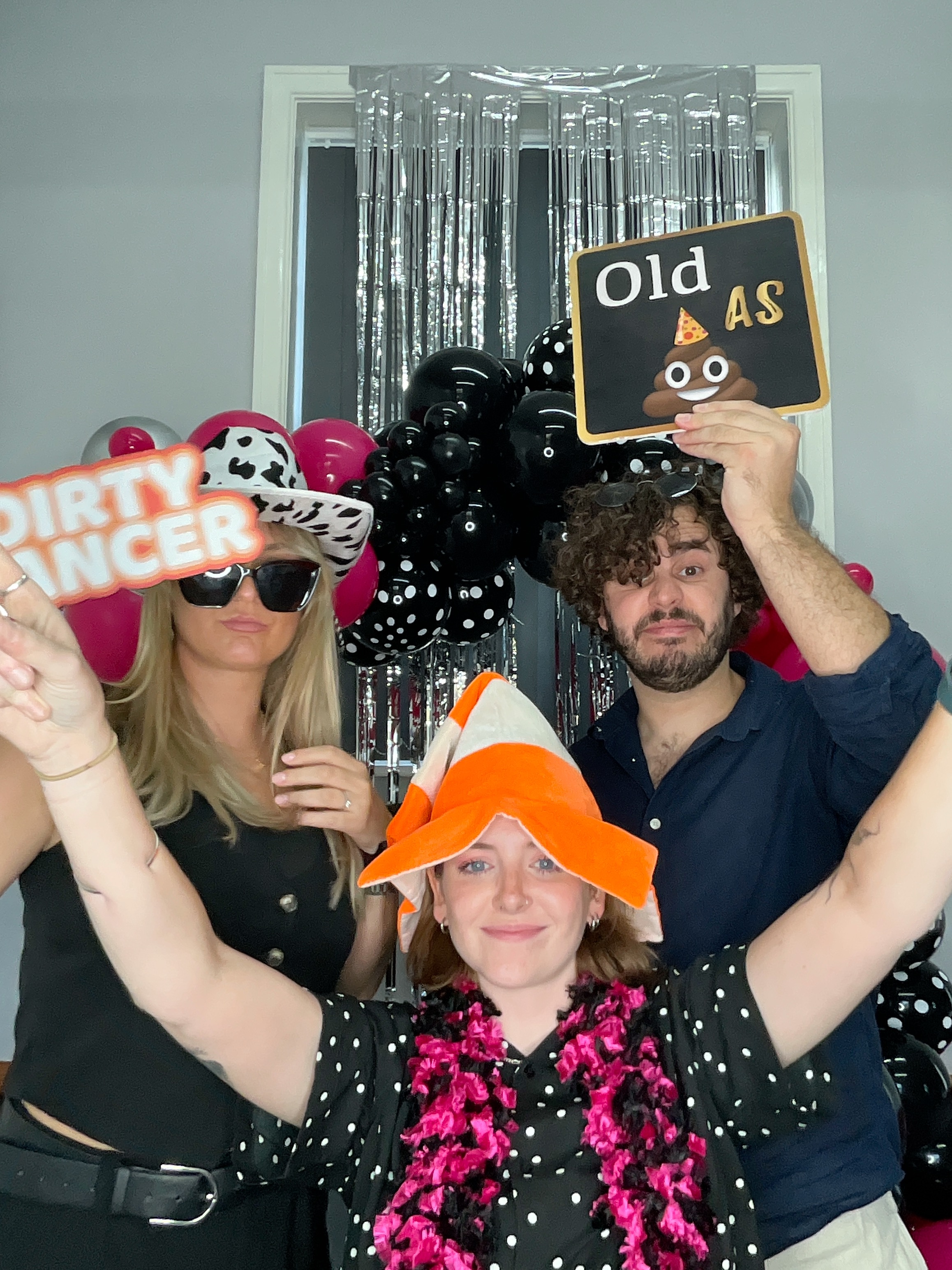 Christine’s 80th Birthday Bash! | View more photos from the event at gallery.magicimages.uk/u/MagicImages/Christine’s-80th-Birthday-Bash