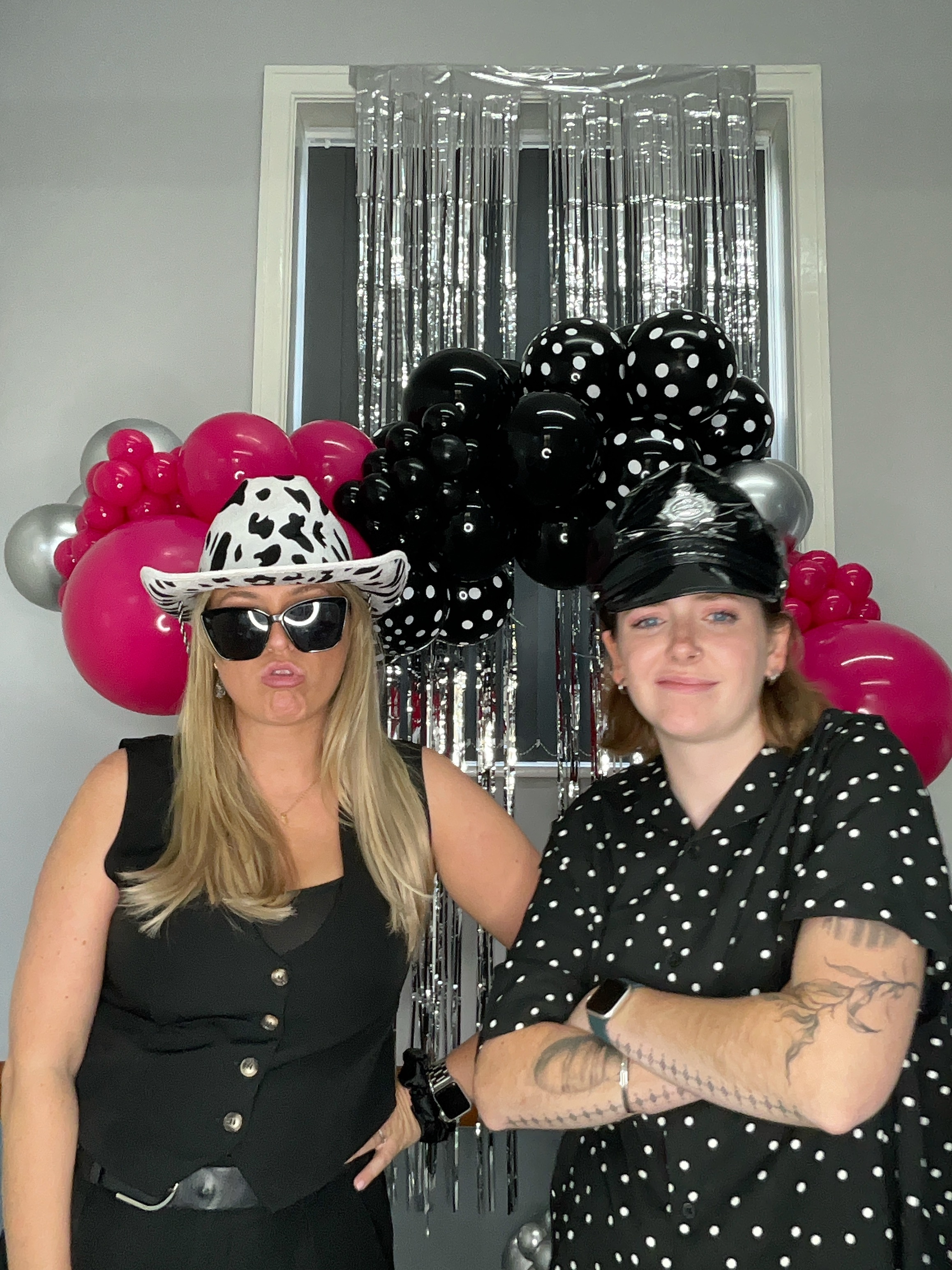 Christine’s 80th Birthday Bash! | View more photos from the event at gallery.magicimages.uk/u/MagicImages/Christine’s-80th-Birthday-Bash