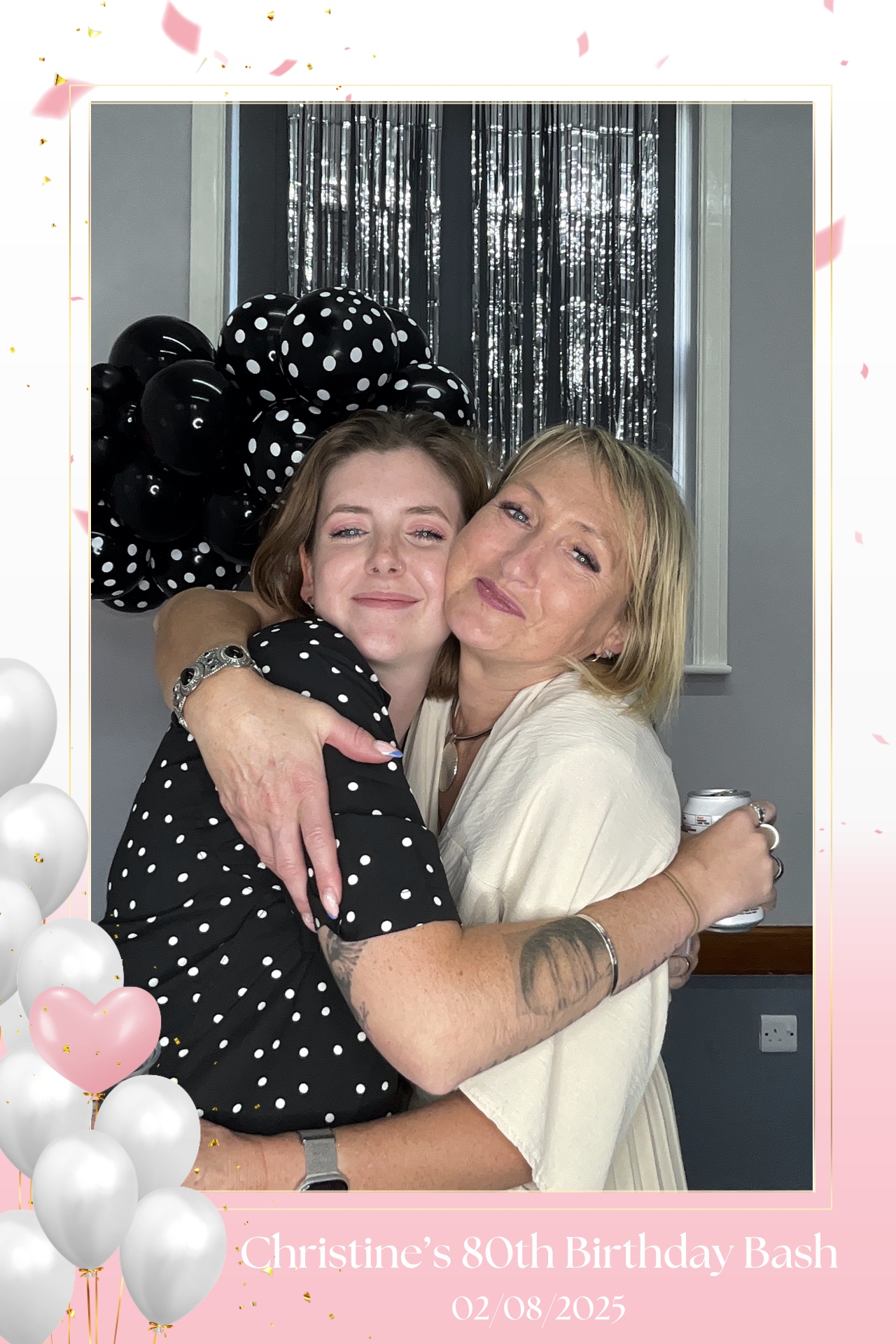 Christine’s 80th Birthday Bash! | View more photos from the event at gallery.magicimages.uk/u/MagicImages/Christine’s-80th-Birthday-Bash