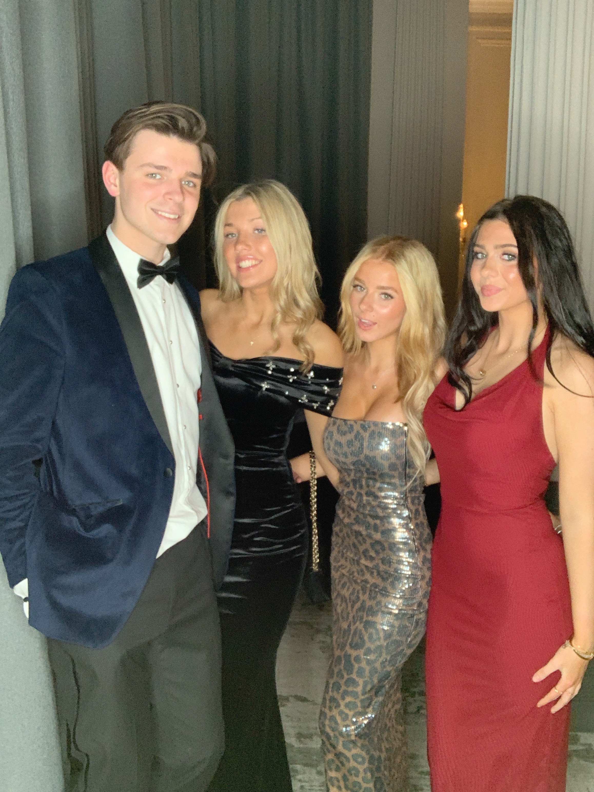 Christmas Party Nights  | View more photos from the event at gallery.magicimages.uk/u/MagicImages/Christmas-Party-Nights-0