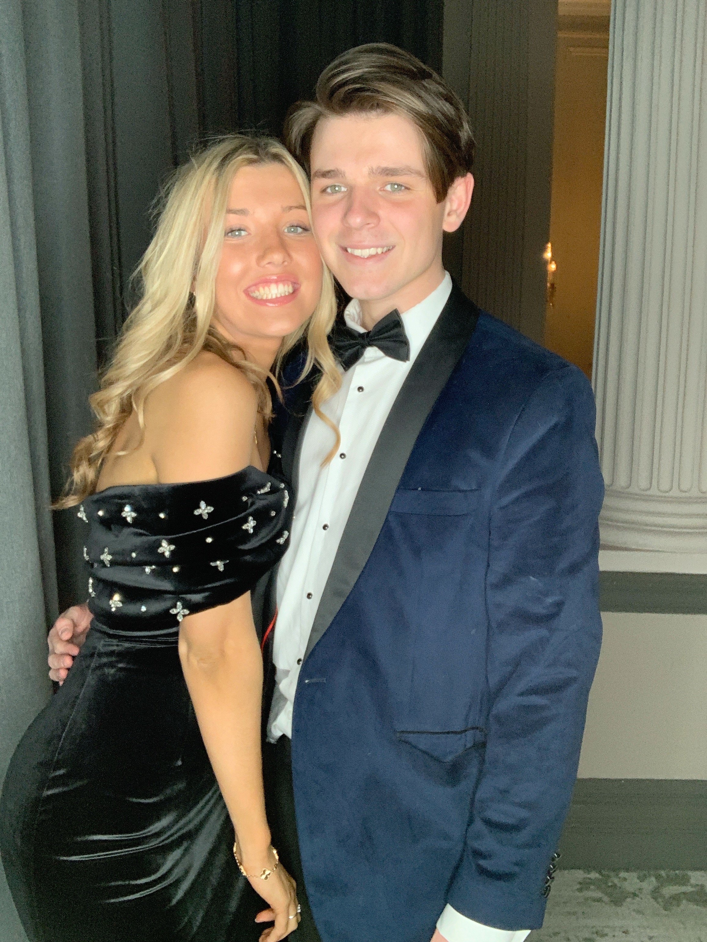 Christmas Party Nights  | View more photos from the event at gallery.magicimages.uk/u/MagicImages/Christmas-Party-Nights-0