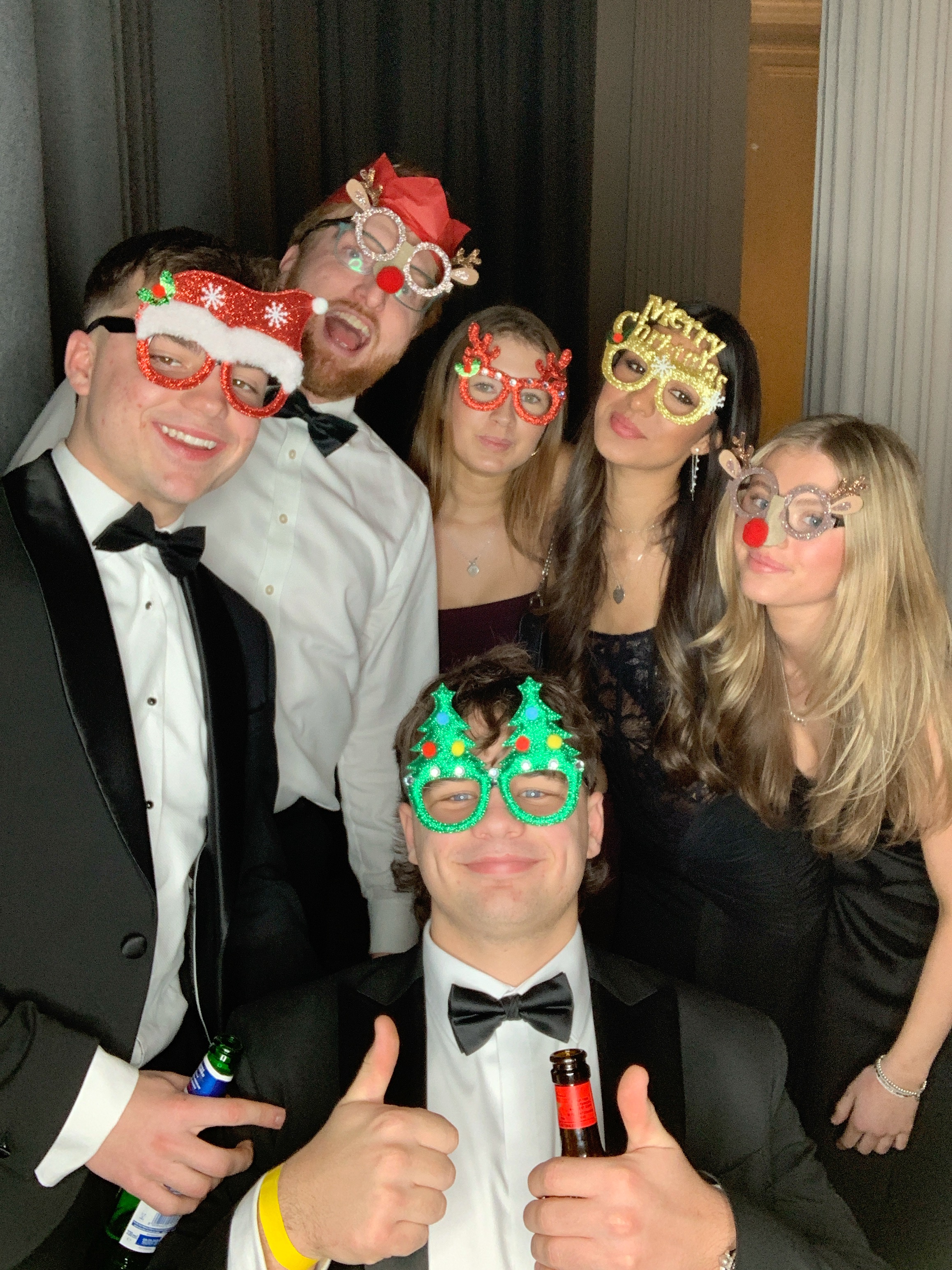 Christmas Party Nights  | View more photos from the event at gallery.magicimages.uk/u/MagicImages/Christmas-Party-Nights-0