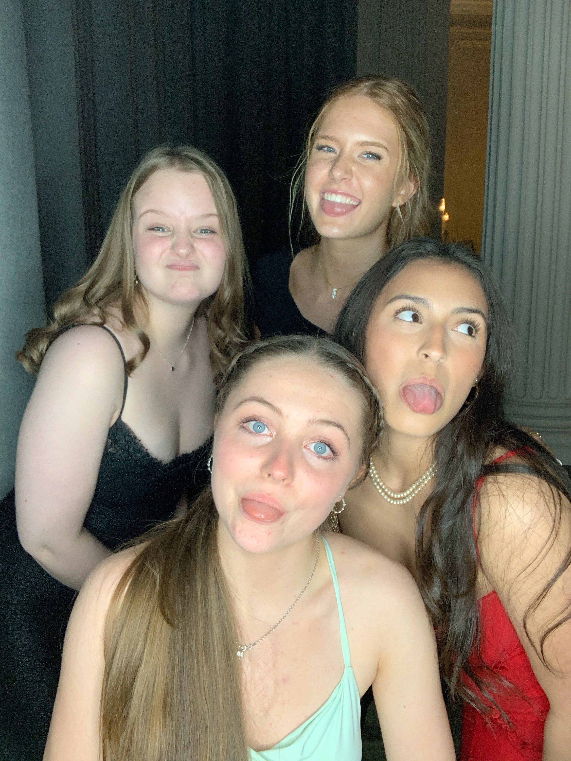 Christmas Party Nights  | View more photos from the event at gallery.magicimages.uk/u/MagicImages/Christmas-Party-Nights-0