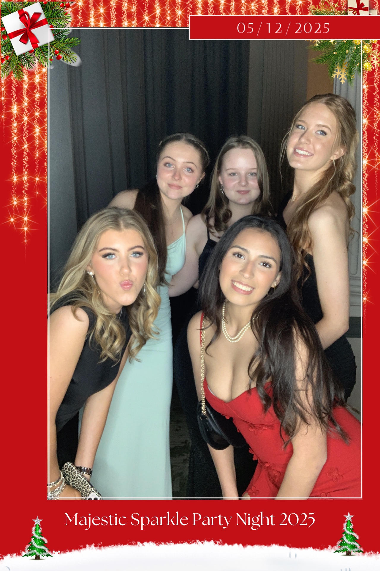 Christmas Party Nights  | View more photos from the event at gallery.magicimages.uk/u/MagicImages/Christmas-Party-Nights-0