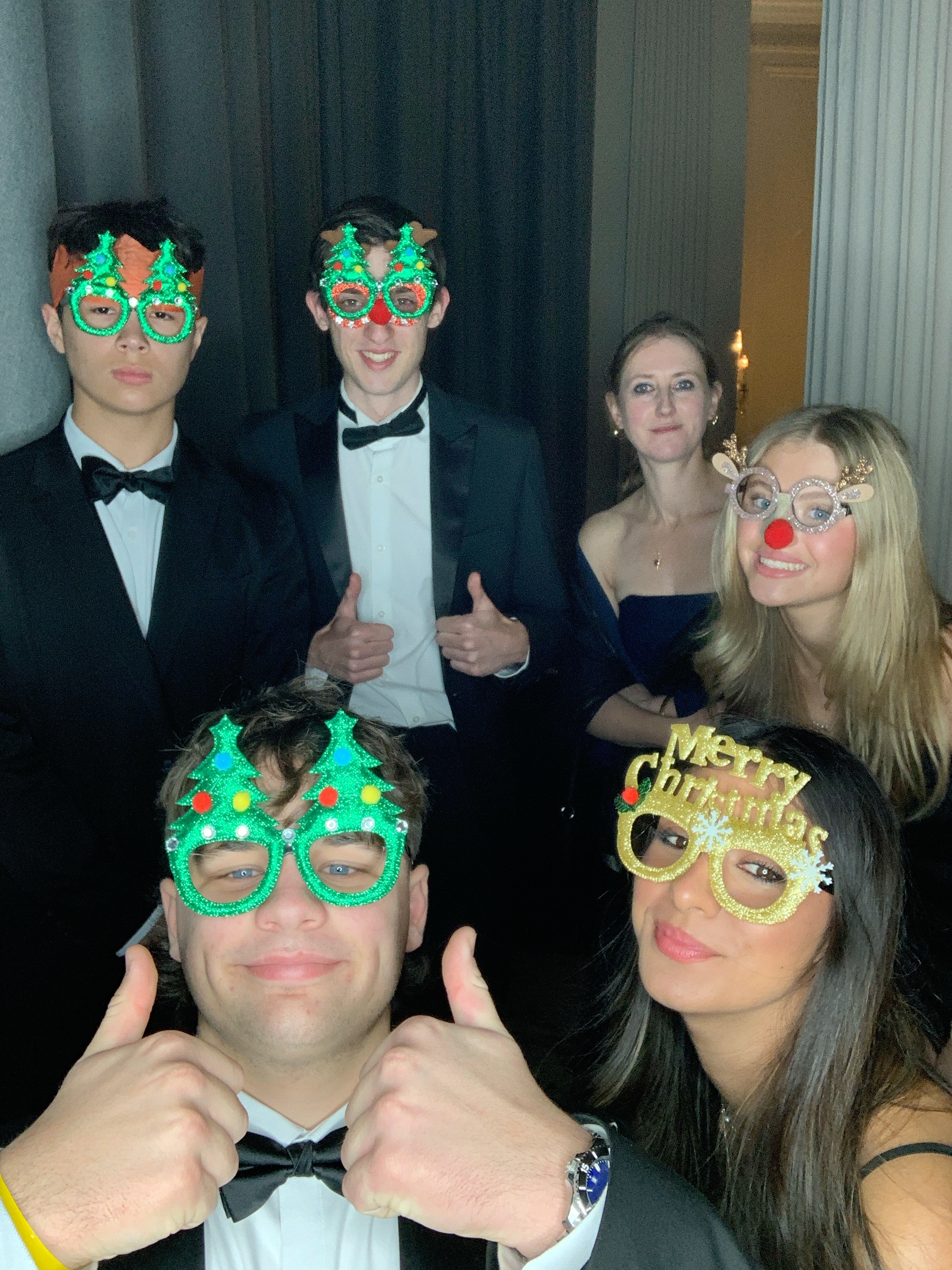 Christmas Party Nights  | View more photos from the event at gallery.magicimages.uk/u/MagicImages/Christmas-Party-Nights-0