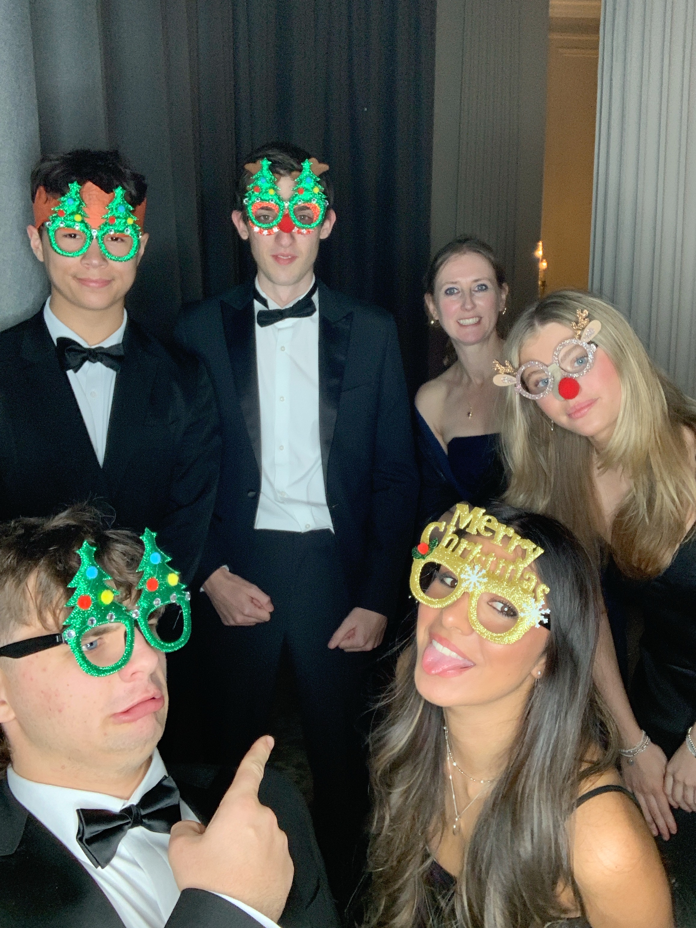 Christmas Party Nights  | View more photos from the event at gallery.magicimages.uk/u/MagicImages/Christmas-Party-Nights-0